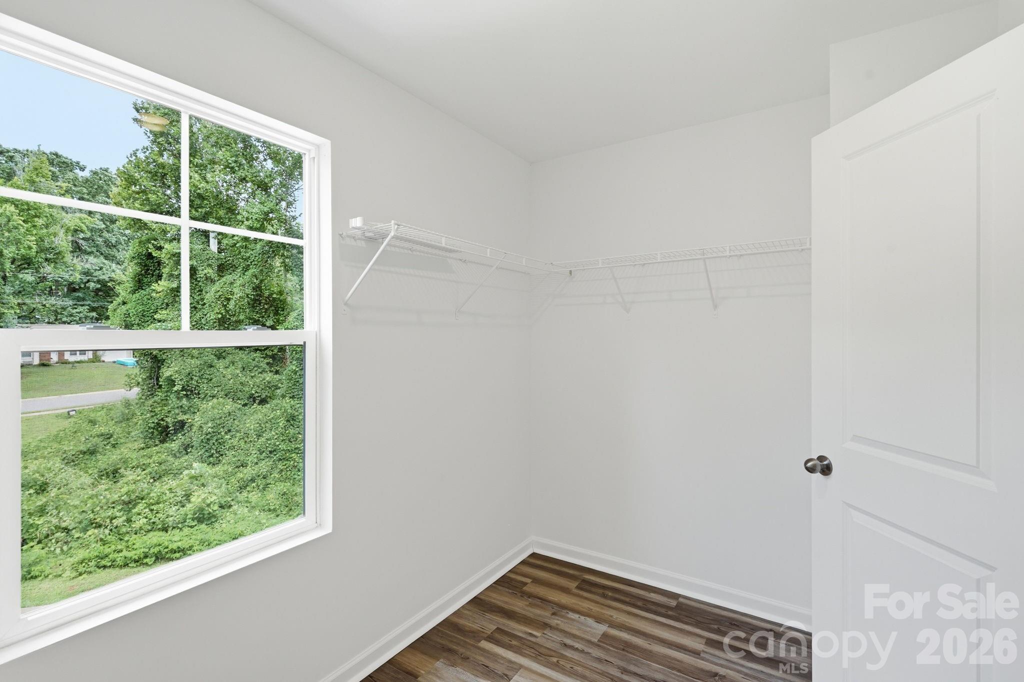 248 Valleybrook Lane Property Photo 24