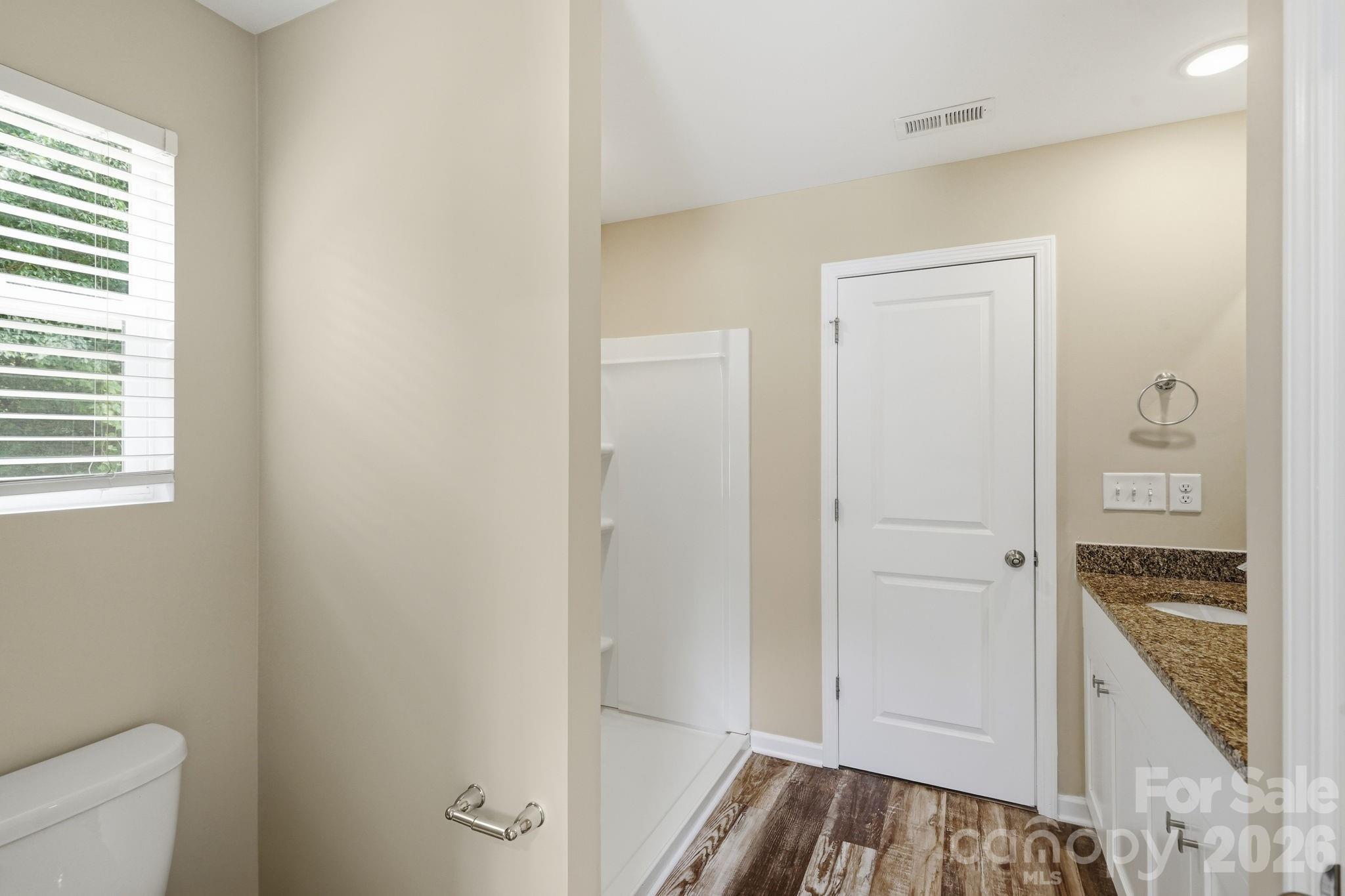 248 Valleybrook Lane Property Photo 28