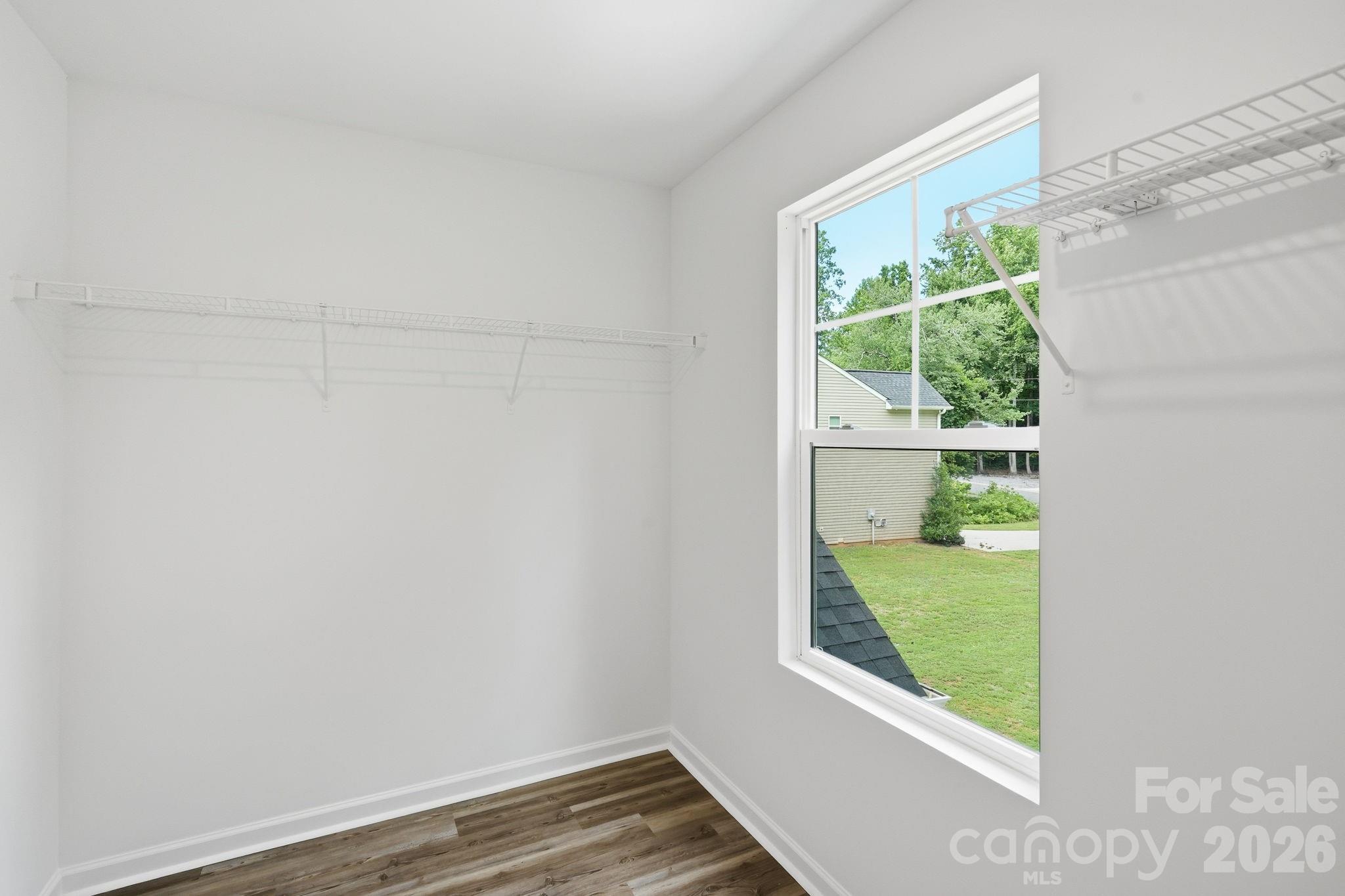 248 Valleybrook Lane Property Photo 30