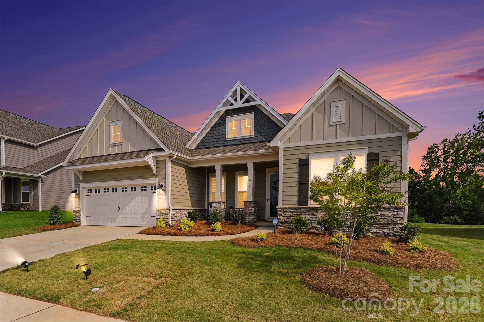 1015 Sugar Creek Road Property Photo 1