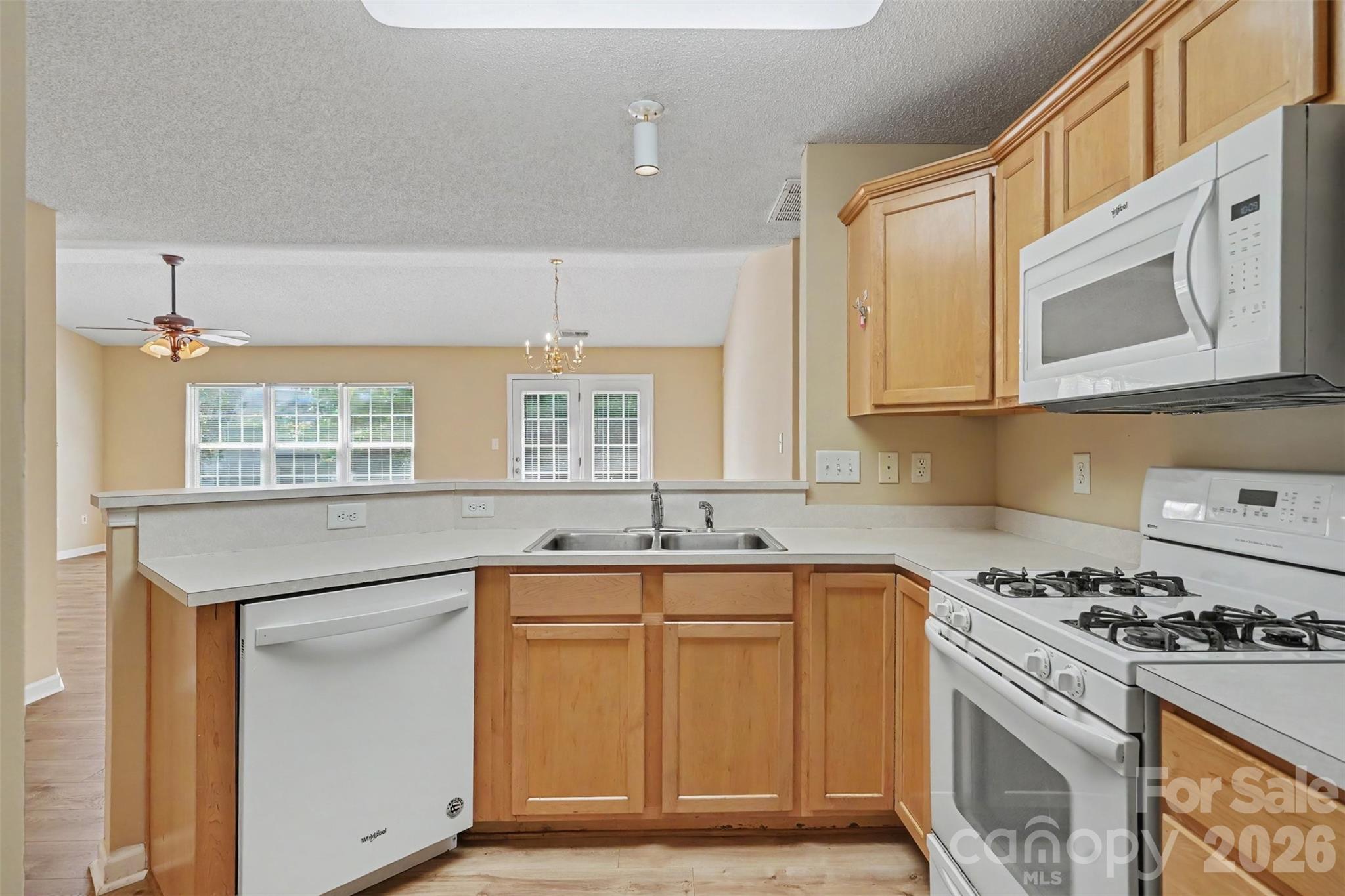 146 Mott Road Property Photo 7
