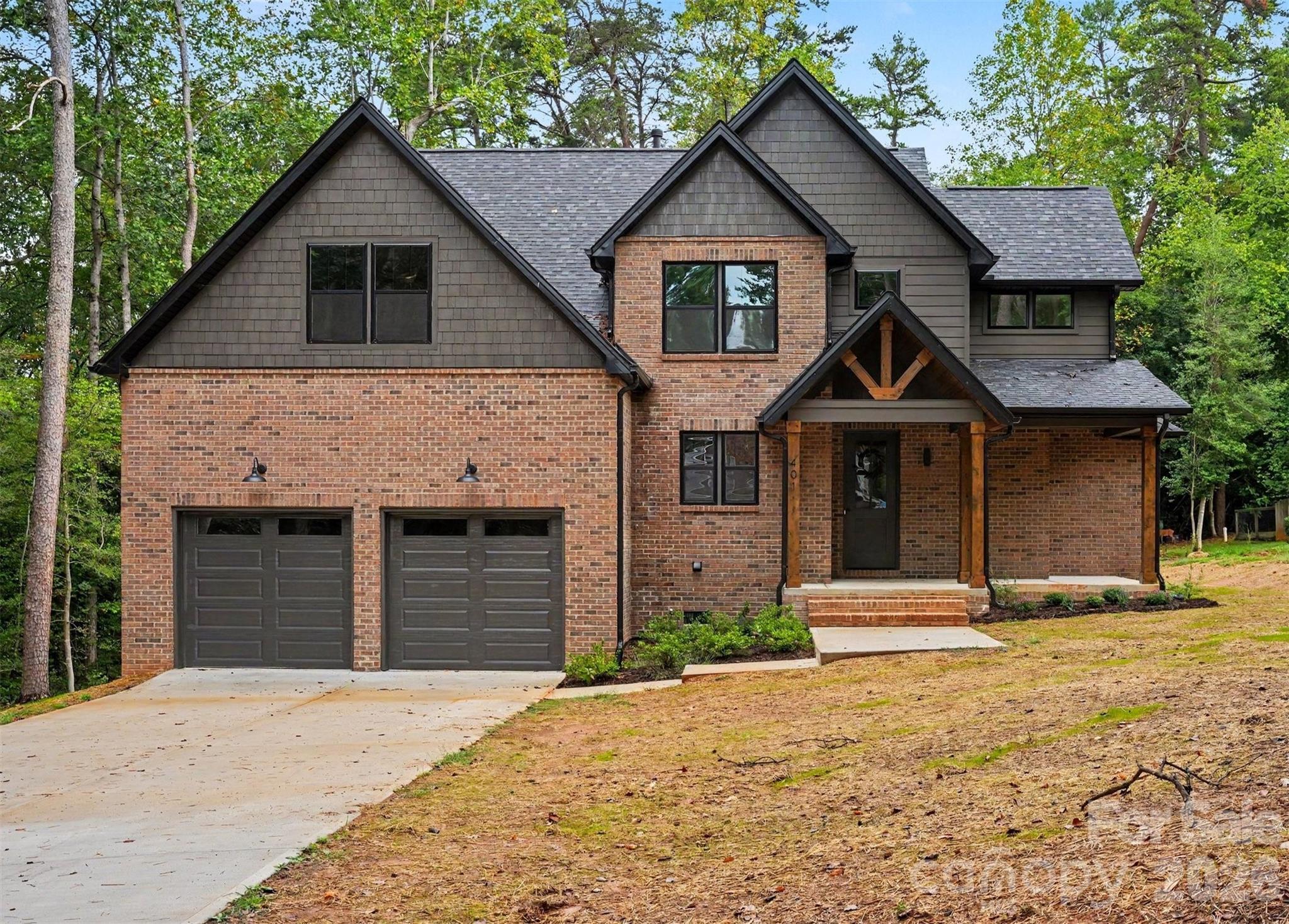 401 7th Street Property Photo 1