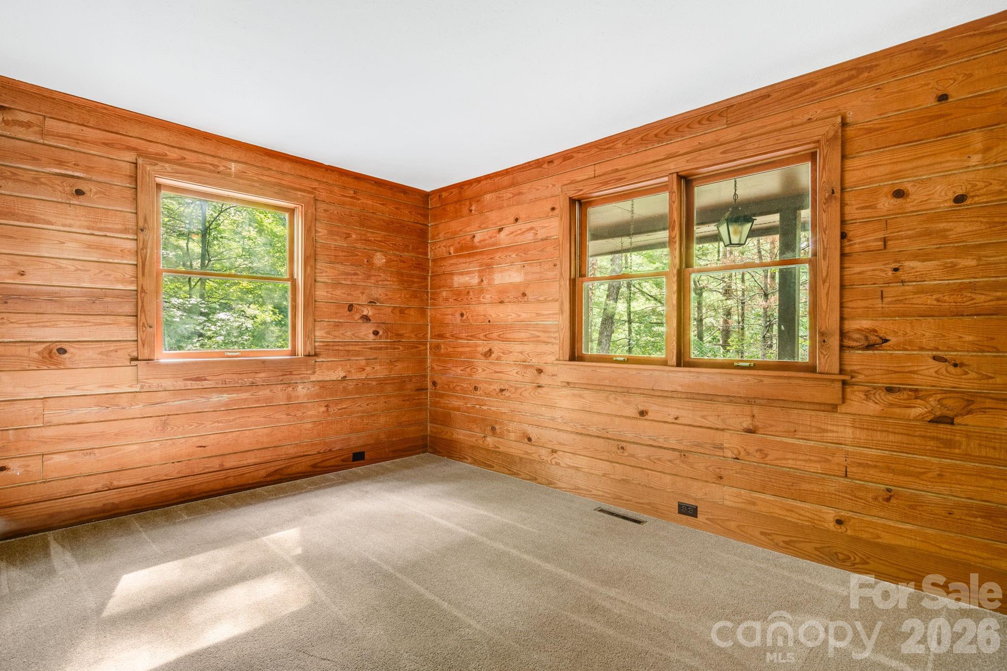 423 Rambling Drive Property Photo 17