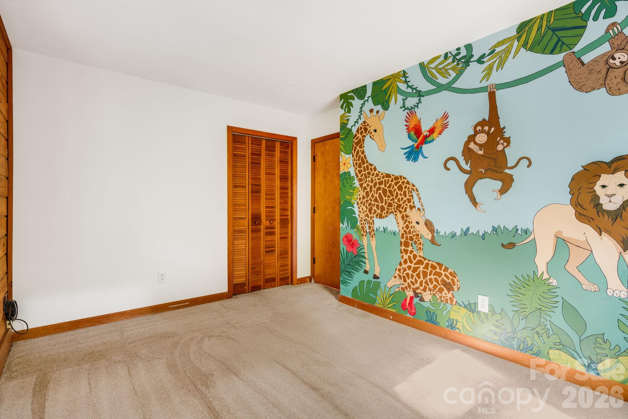 423 Rambling Drive Property Photo 18