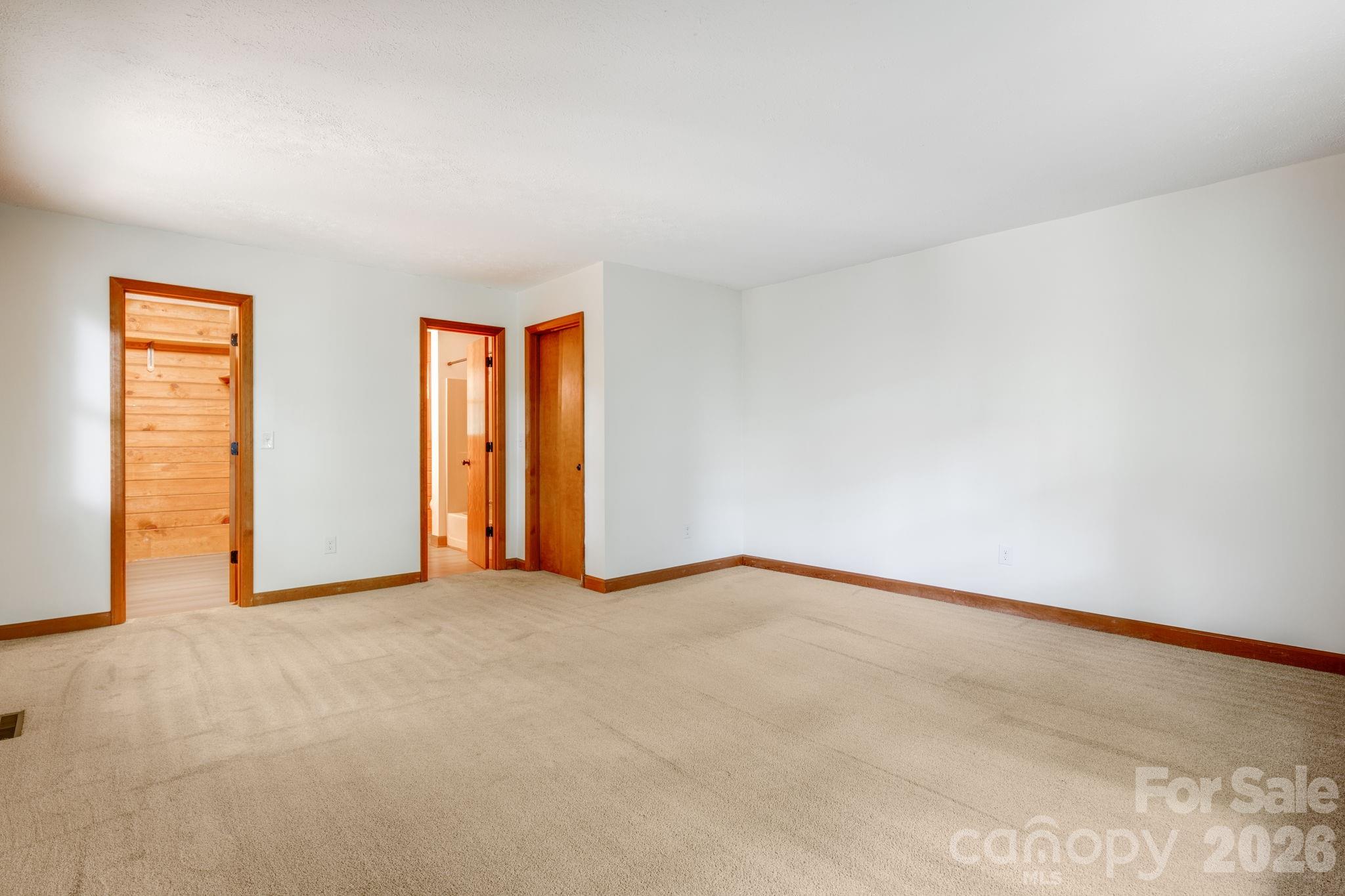 423 Rambling Drive Property Photo 23