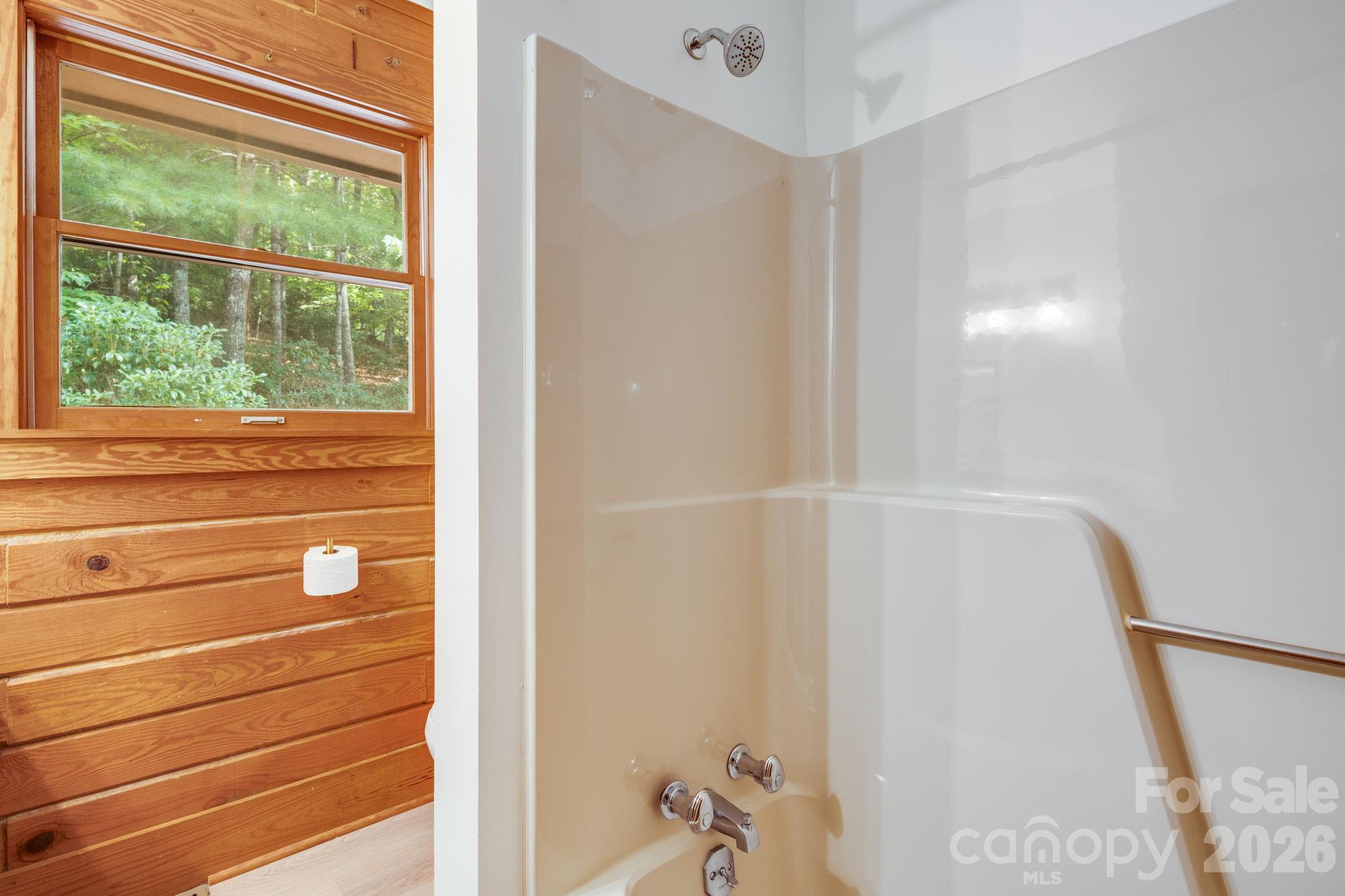 423 Rambling Drive Property Photo 26