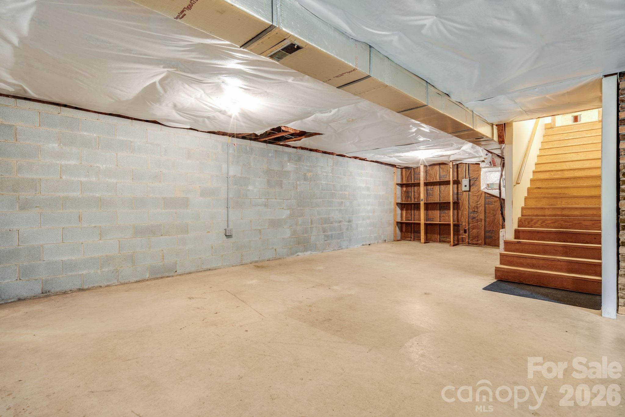 423 Rambling Drive Property Photo 27