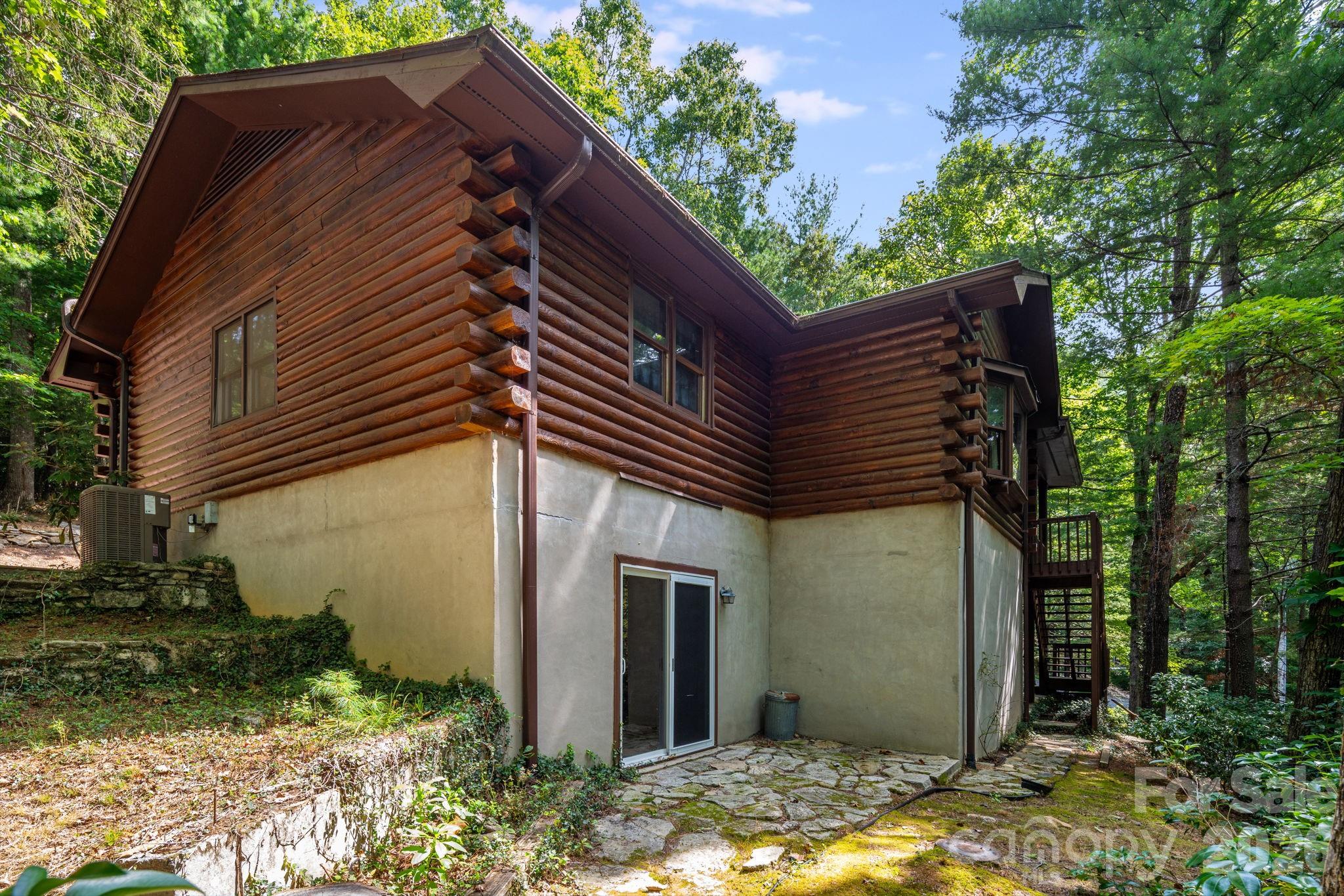 423 Rambling Drive Property Photo 36