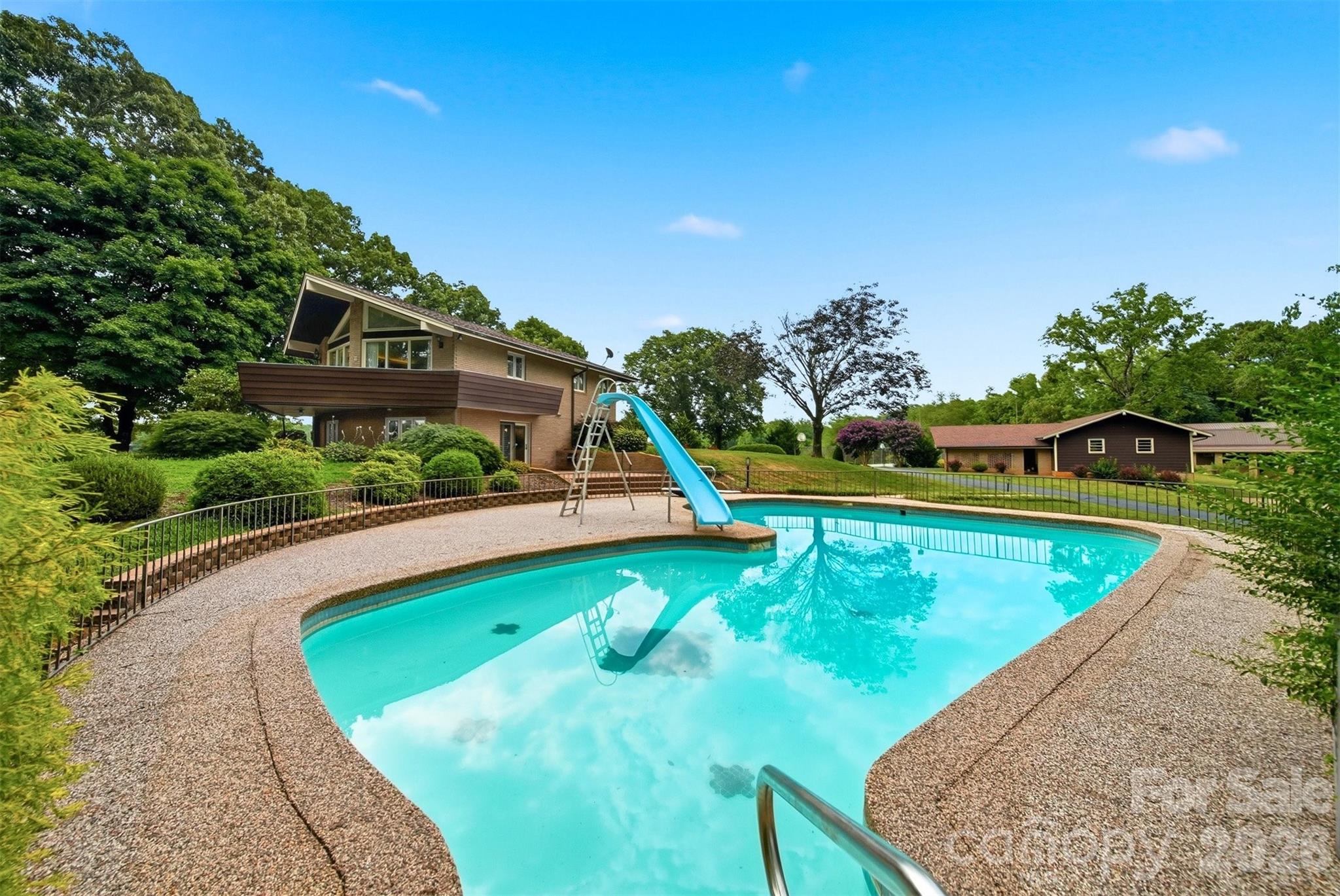 6859 River Bend Road Property Photo 35