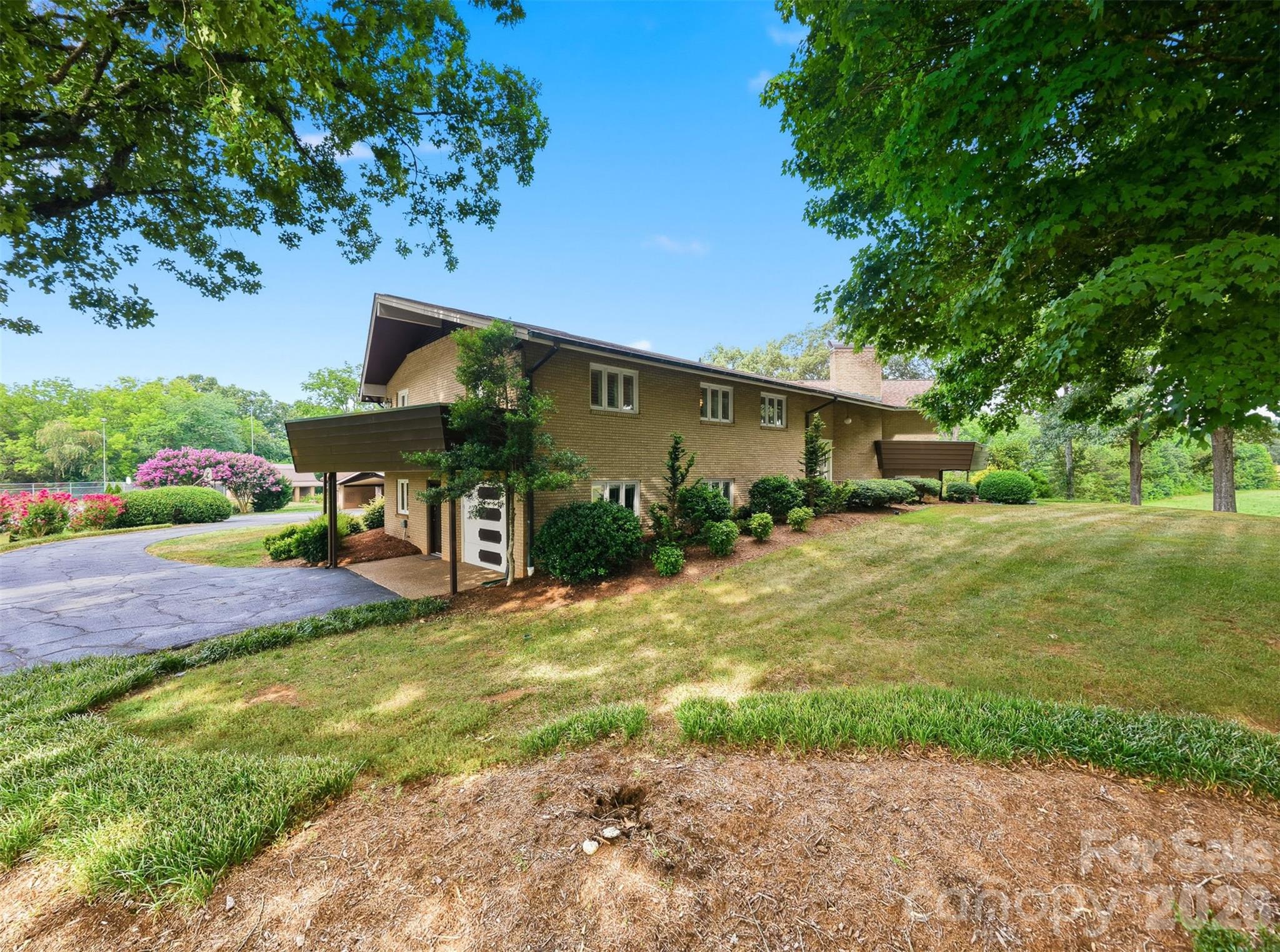 6859 River Bend Road Property Photo 38