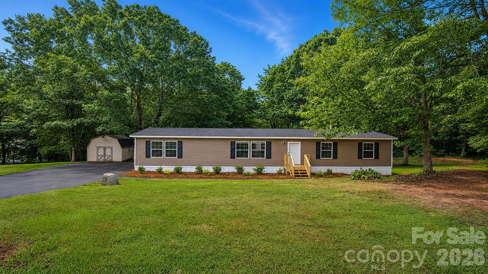 1185 Galway Lane Property Photo 1