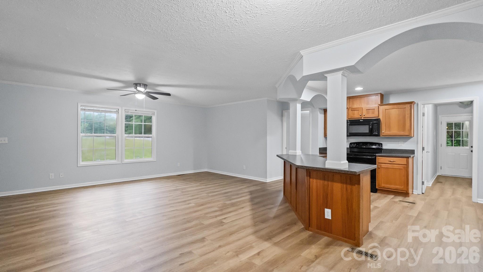 1185 Galway Lane Property Photo 5
