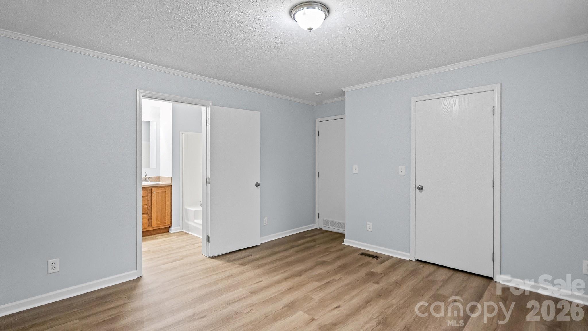 1185 Galway Lane Property Photo 17