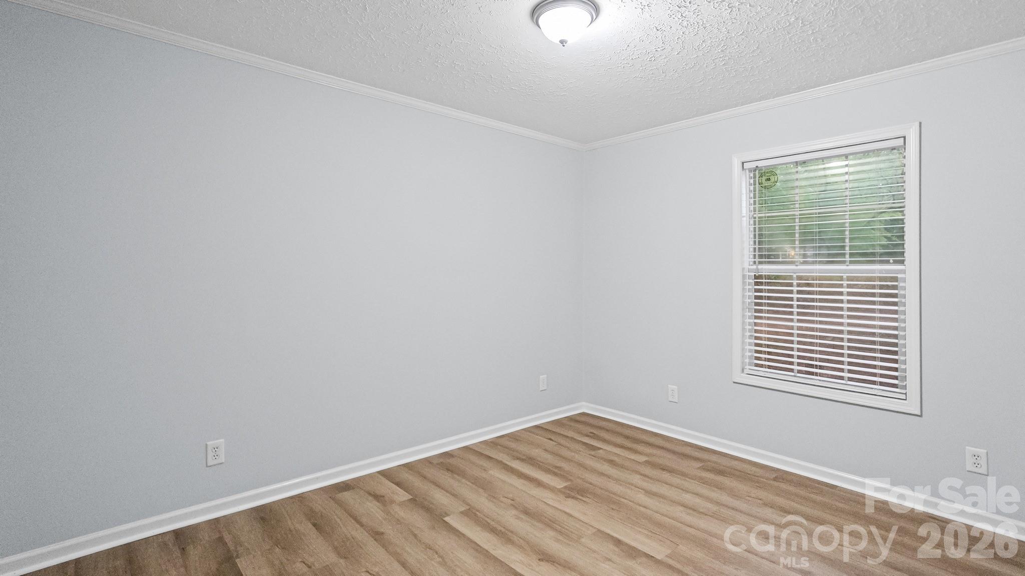 1185 Galway Lane Property Photo 24