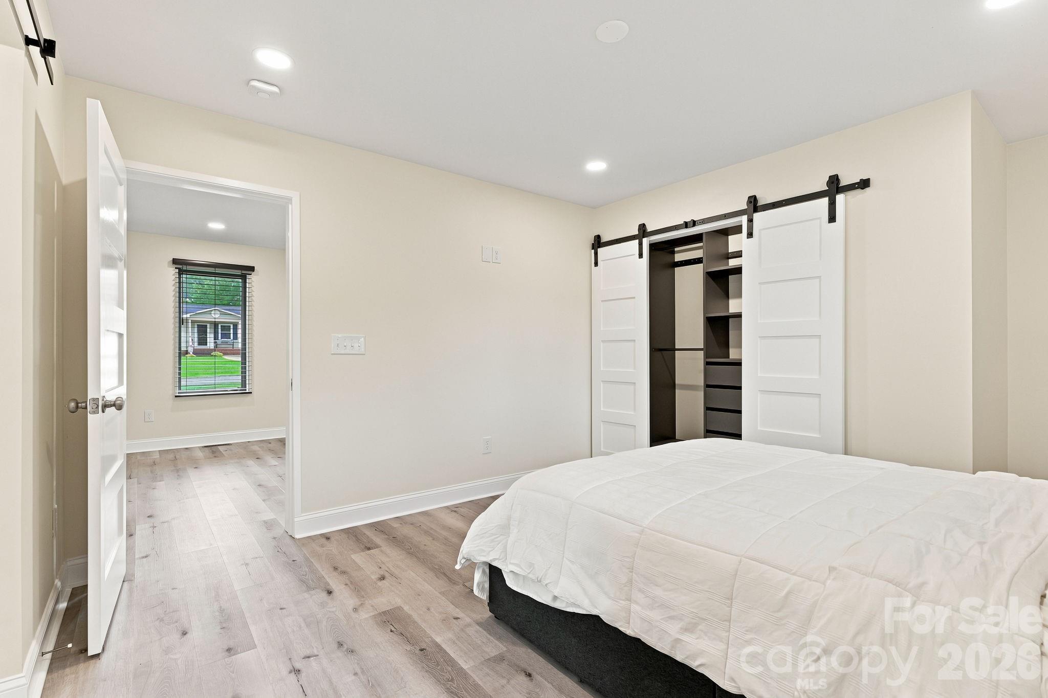 108 W Lee Avenue Property Photo 15