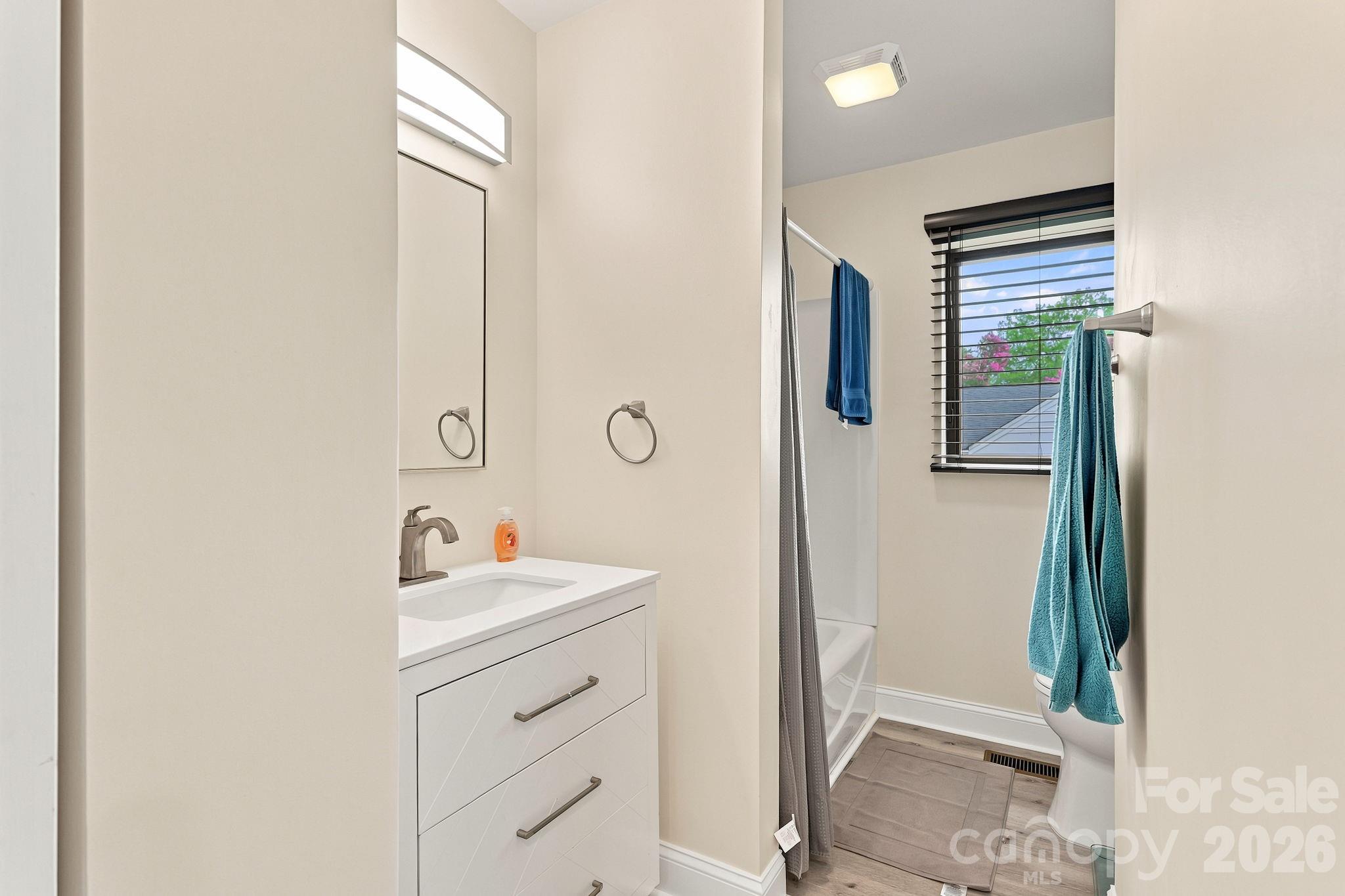 108 W Lee Avenue Property Photo 18