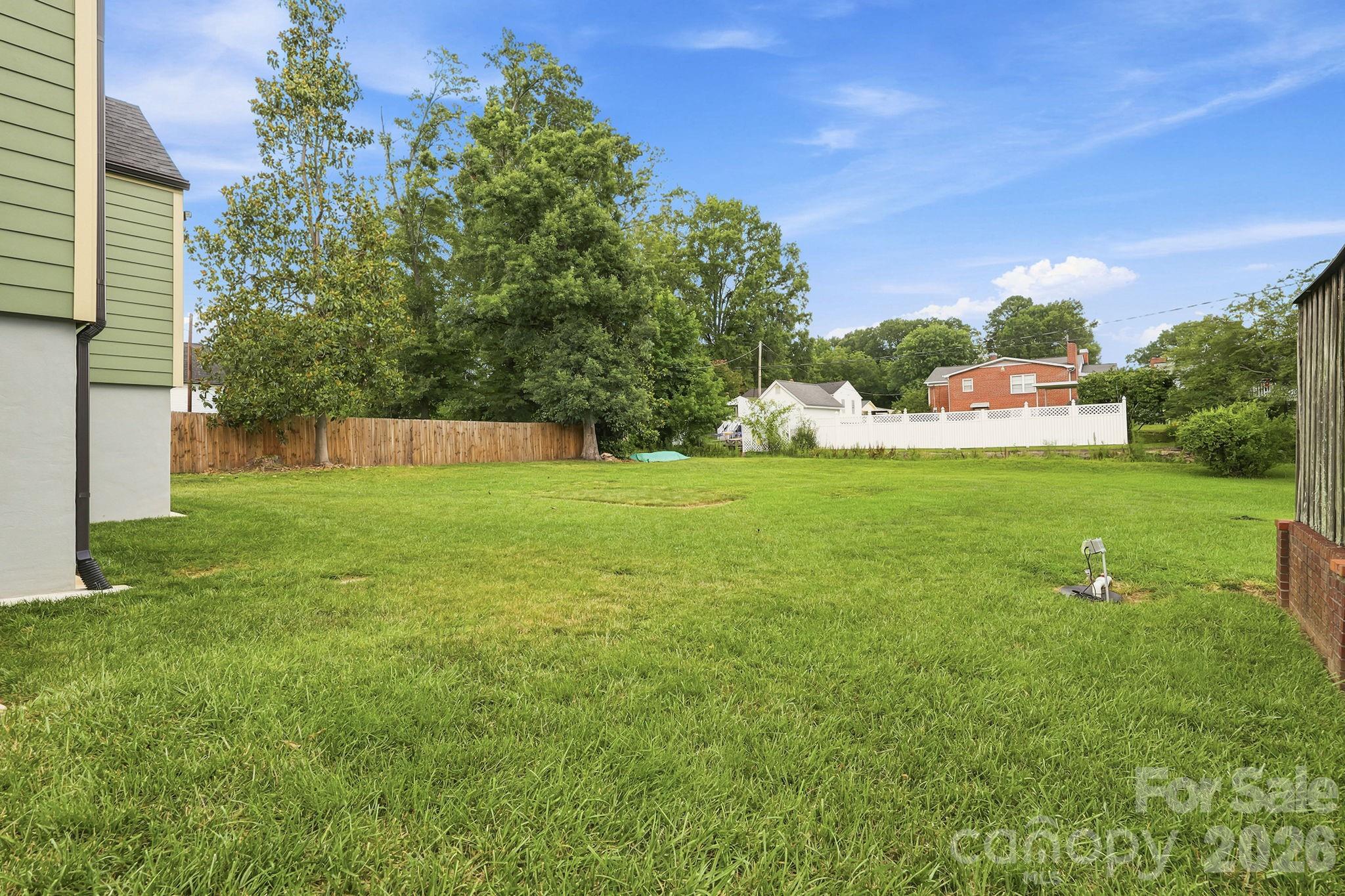 108 W Lee Avenue Property Photo 31