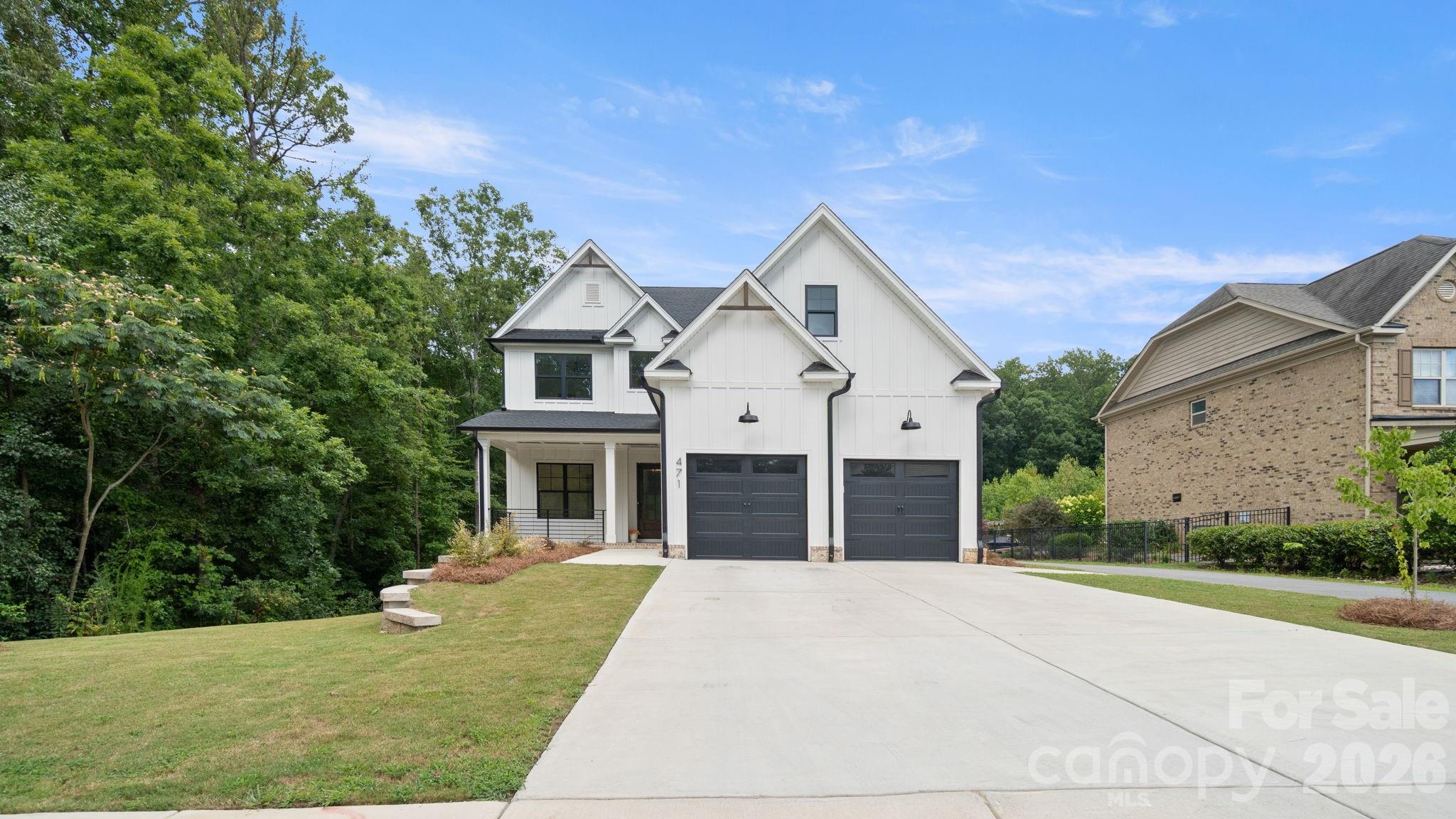 471 Kimbrell Crossing Drive Property Photo 2