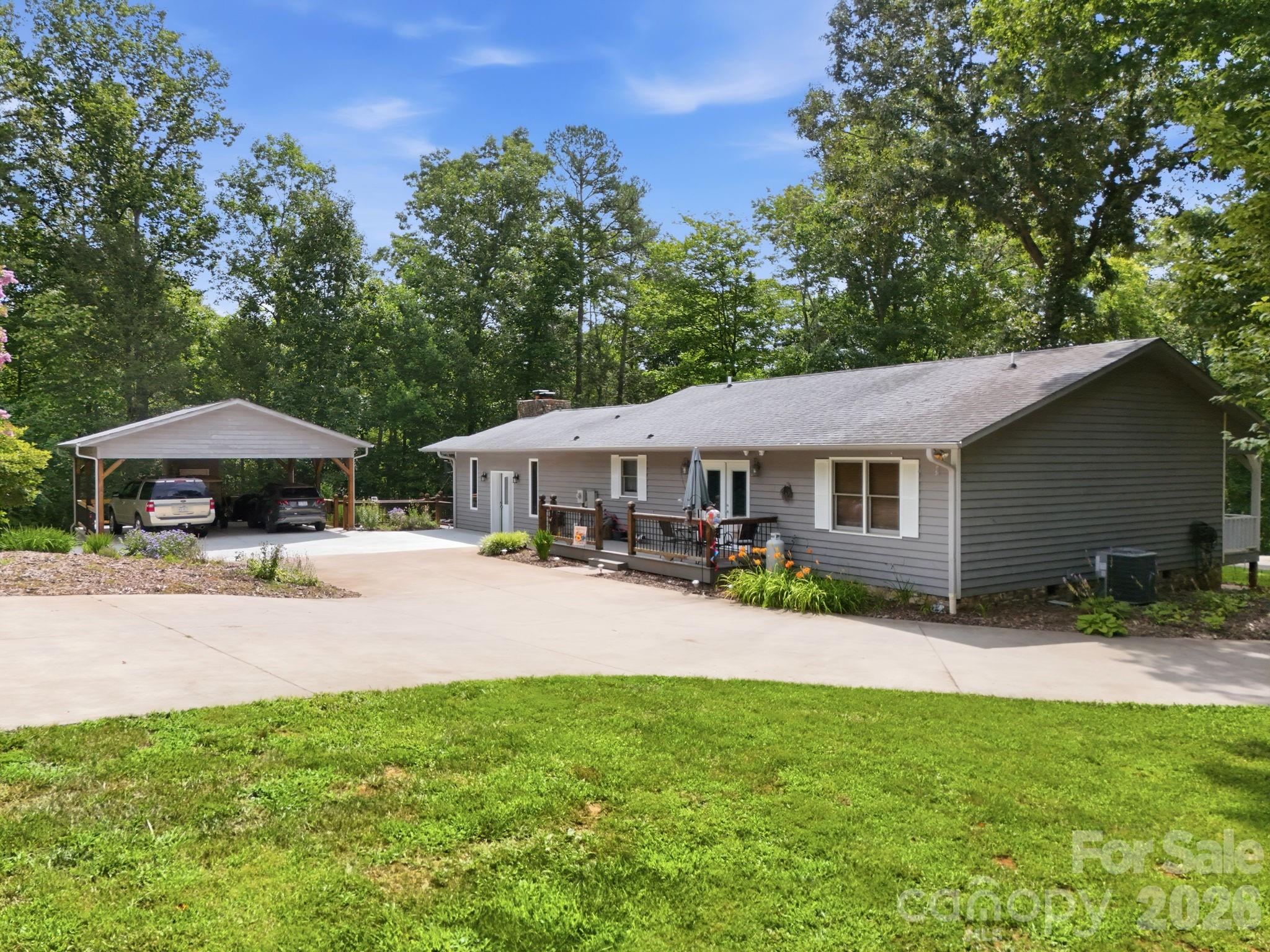 798 Worley Road Property Photo 5