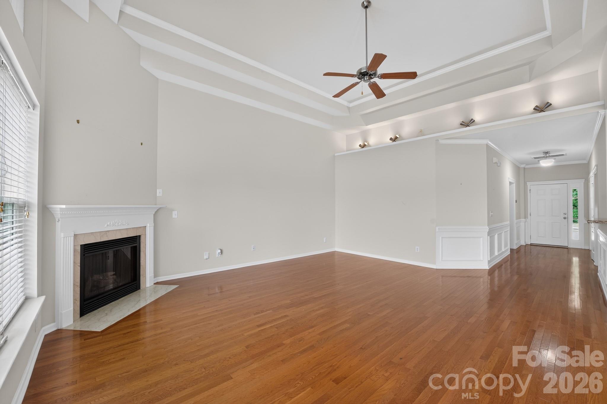 5918 Phyliss Lane Property Photo 7