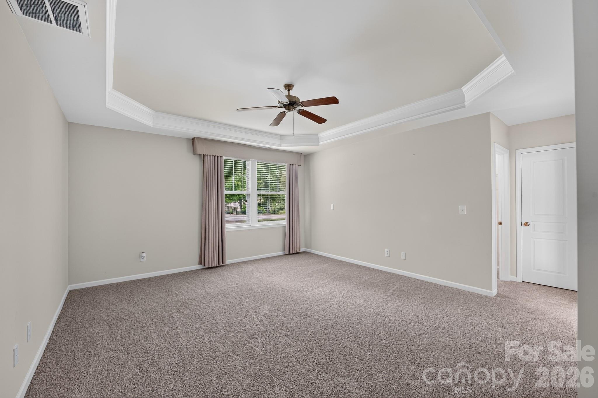 5918 Phyliss Lane Property Photo 12