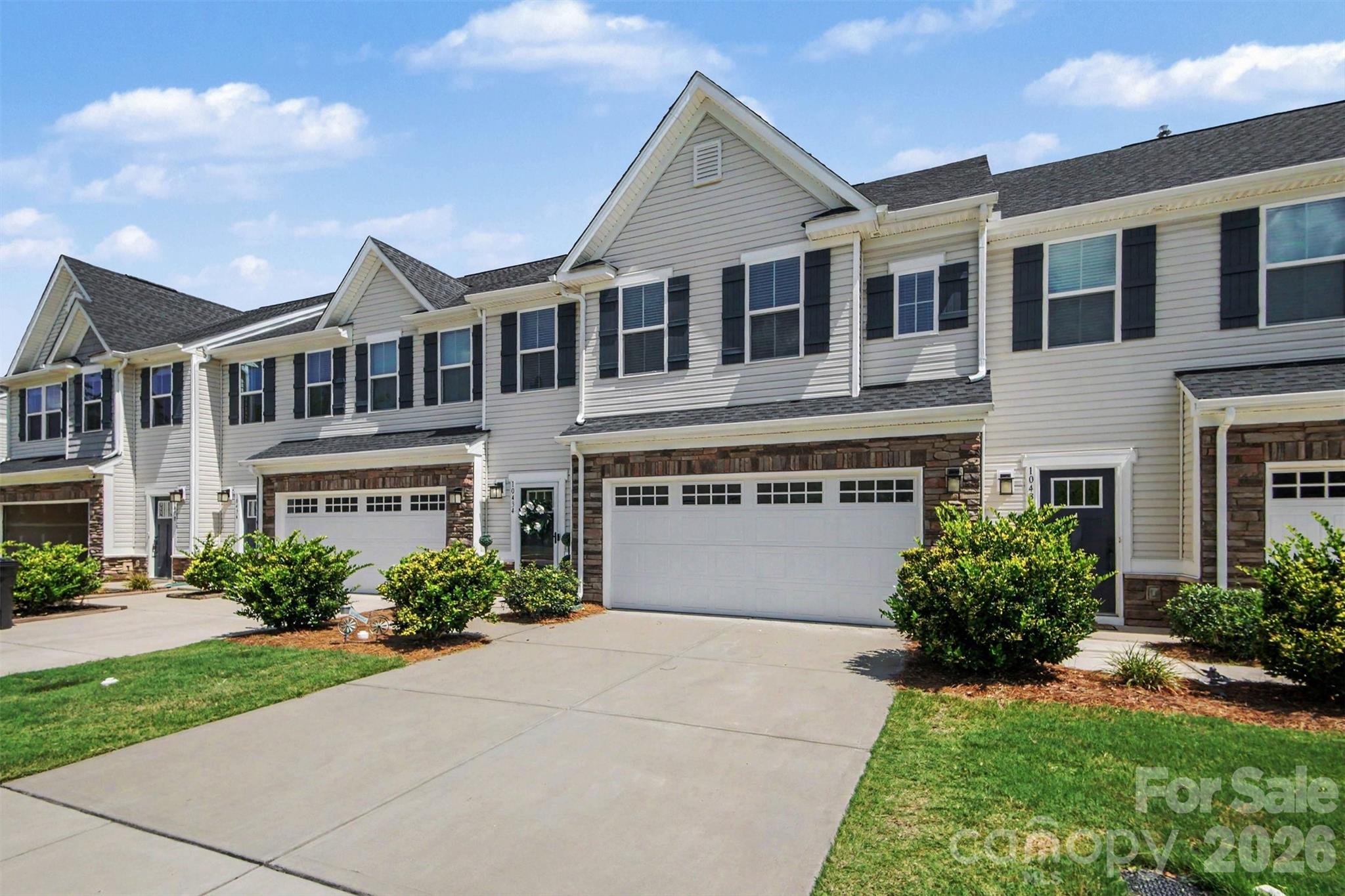 10434 Dalton Woods Court Property Photo 24