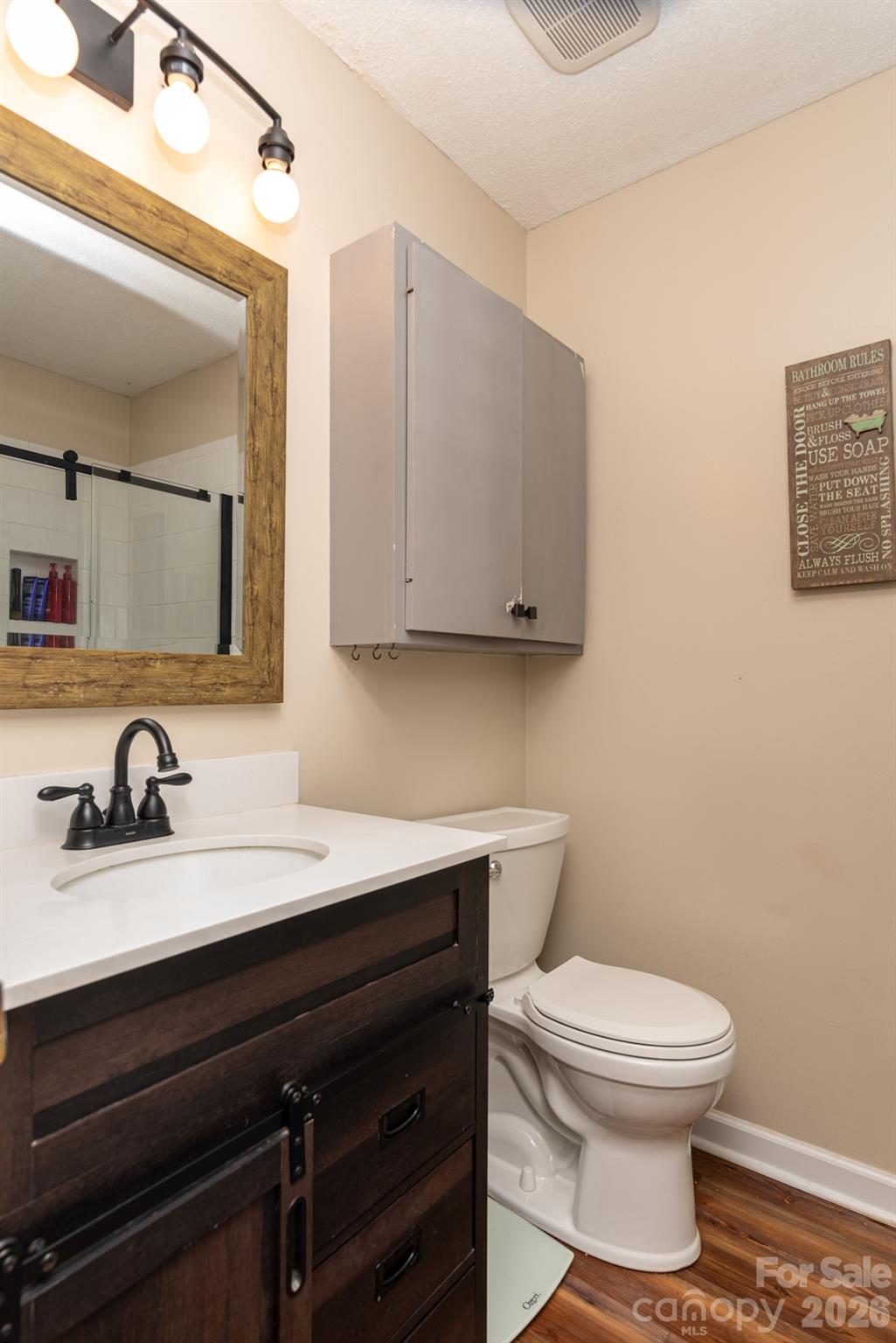4505 E Highway 218 Highway Property Photo 15
