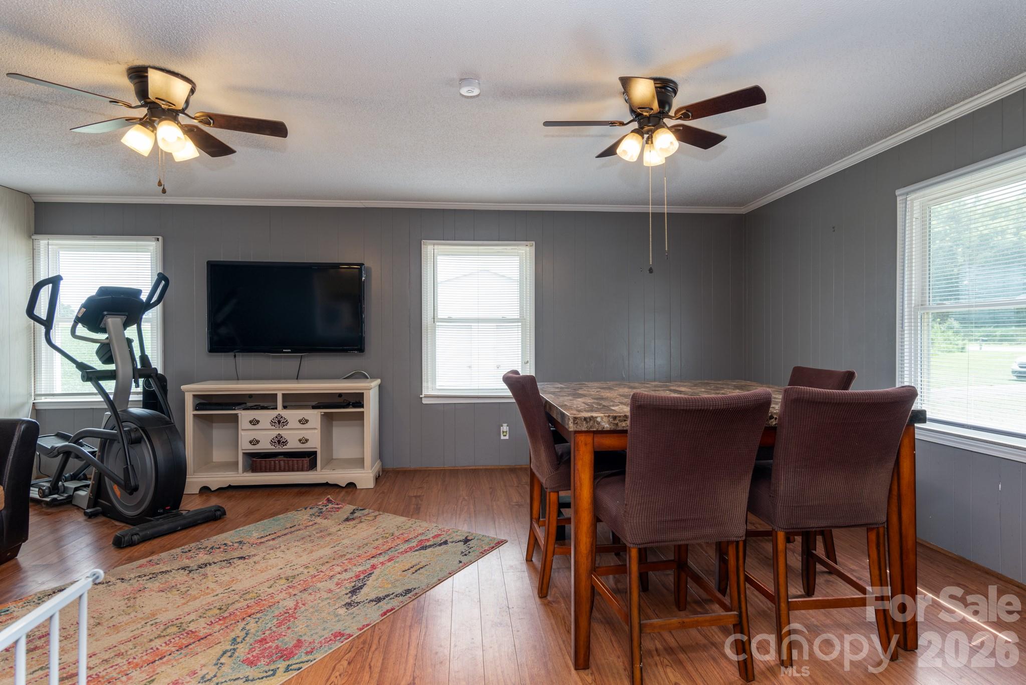 4505 E Highway 218 Highway Property Photo 18