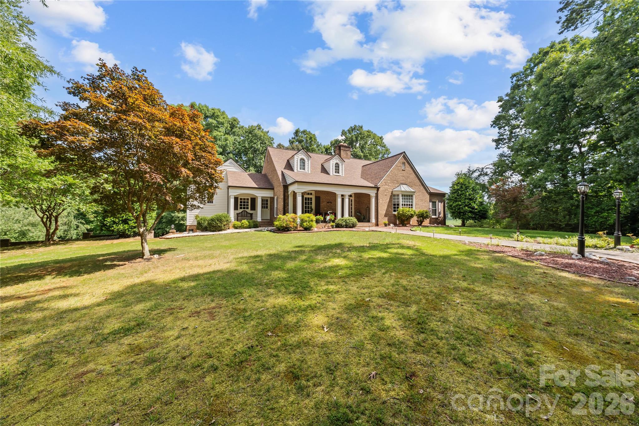 881 Handy Road Property Photo 1