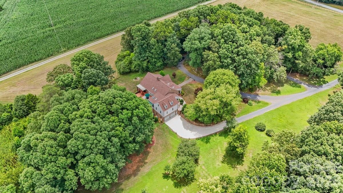 881 Handy Road Property Photo 40