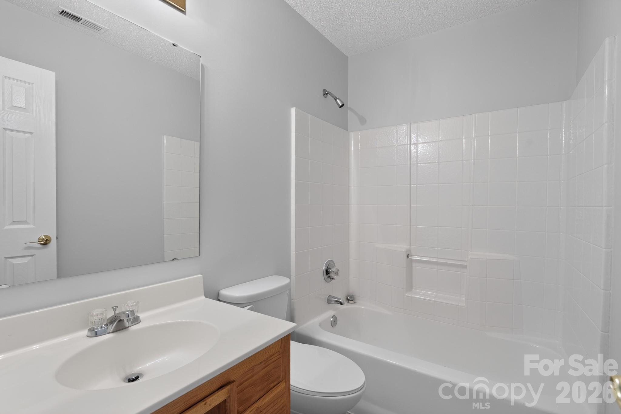 556 Viking Drive Property Photo 11