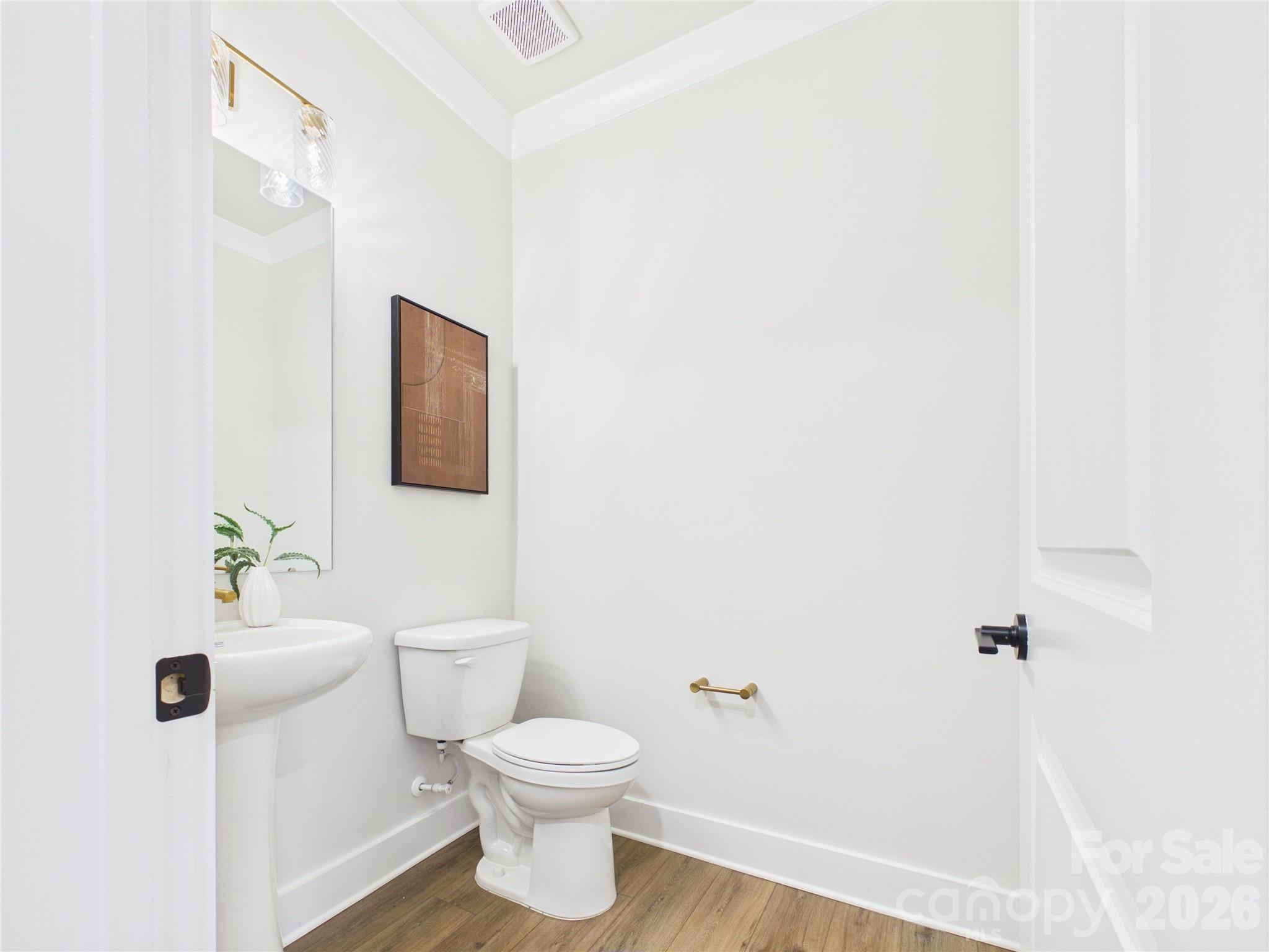 1065 Rolling Meadows Drive 08 Property Photo 21