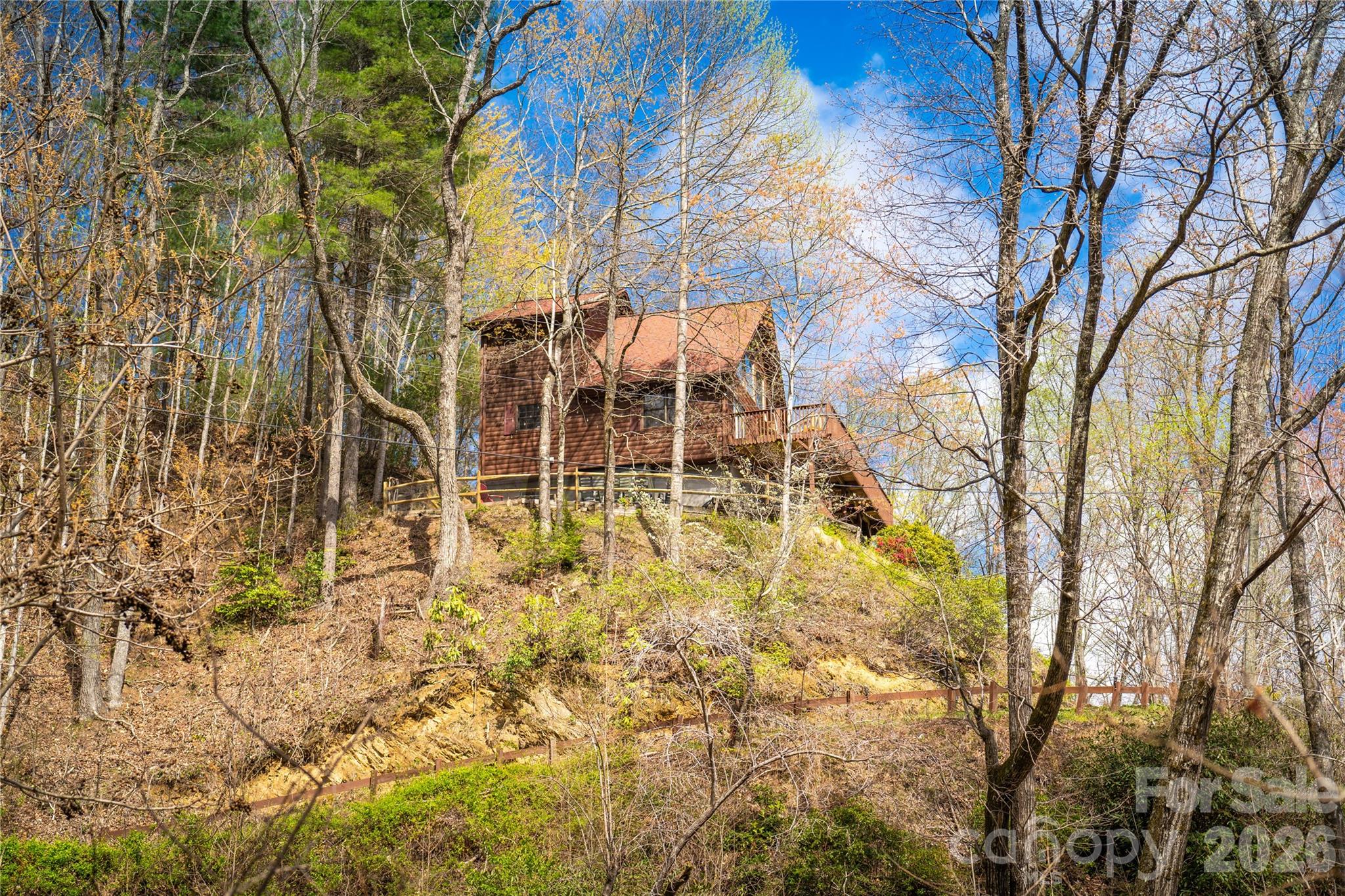 6006 Waterfalls Road Property Photo 2