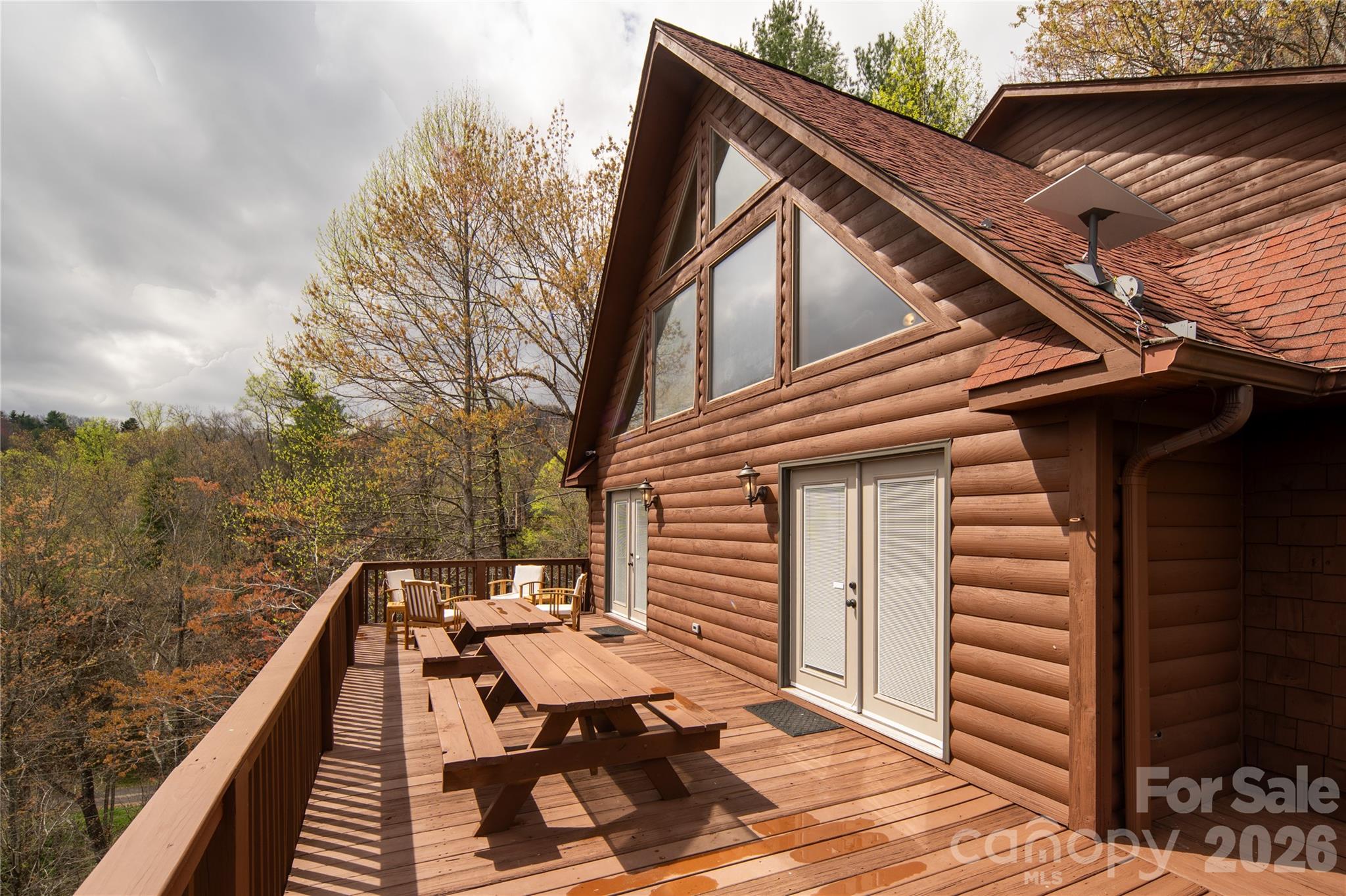 6006 Waterfalls Road Property Photo 32