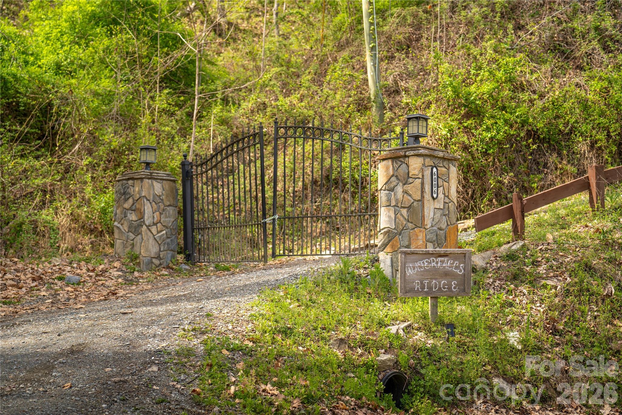 6006 Waterfalls Road Property Photo 44