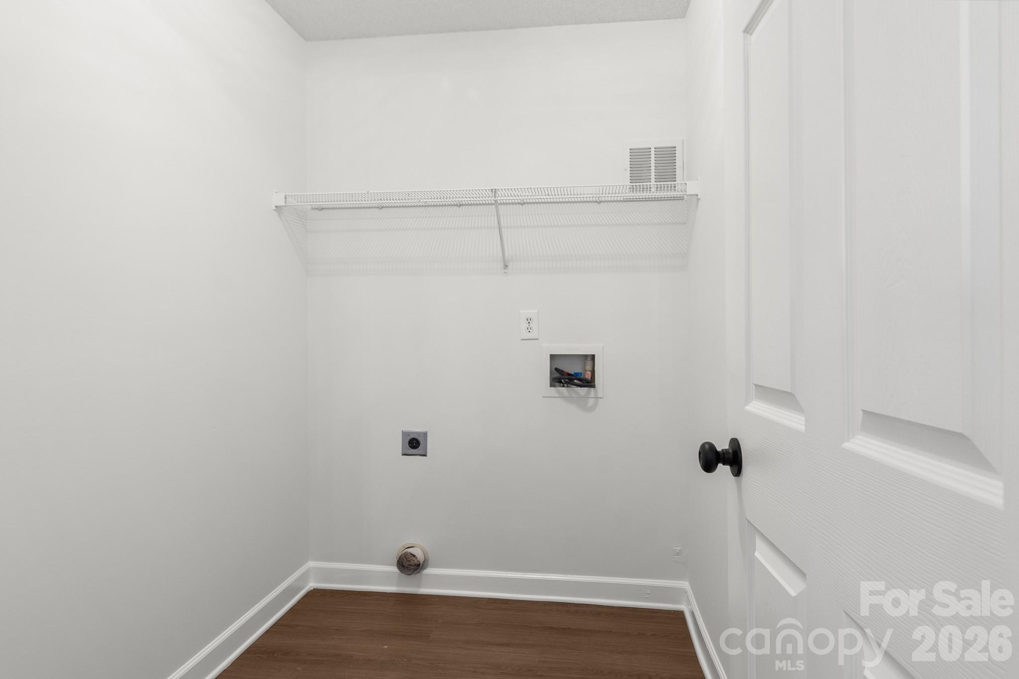 2141 Mallard Pointe Drive Property Photo 17