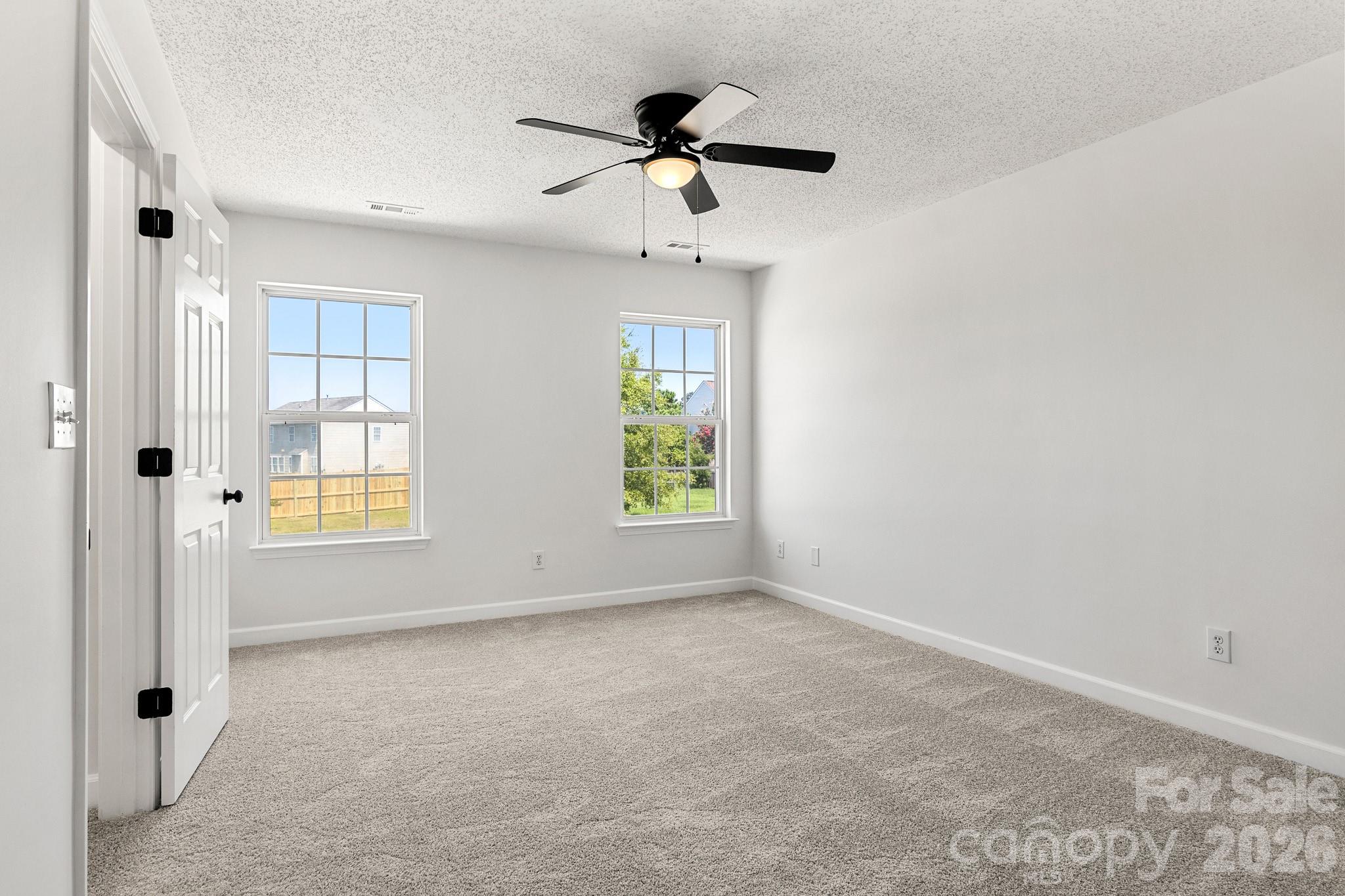 2141 Mallard Pointe Drive Property Photo 24