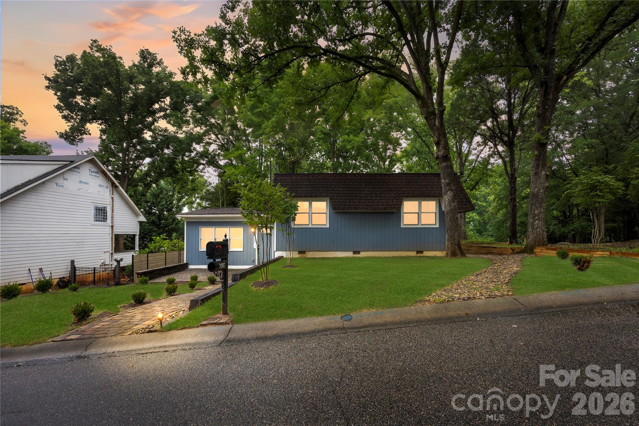 2087 Marquesas Avenue Property Photo 1