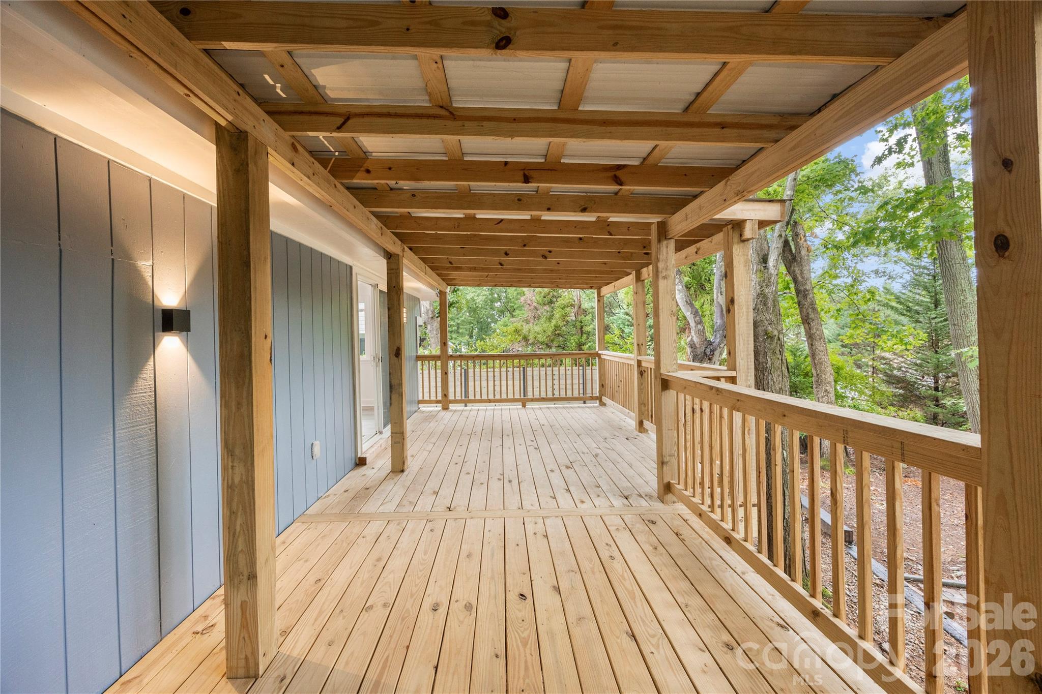 2087 Marquesas Avenue Property Photo 4