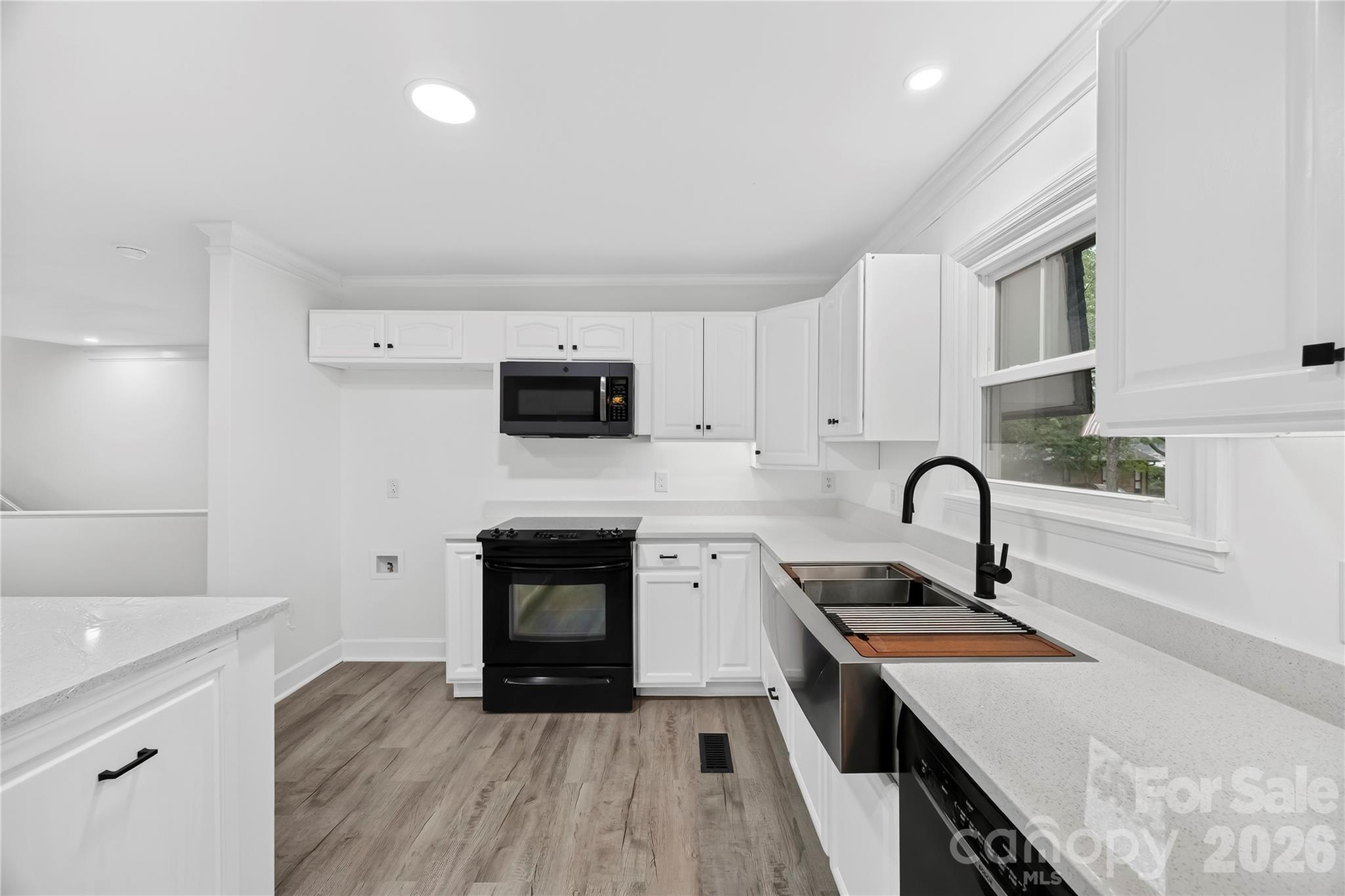 2087 Marquesas Avenue Property Photo 8