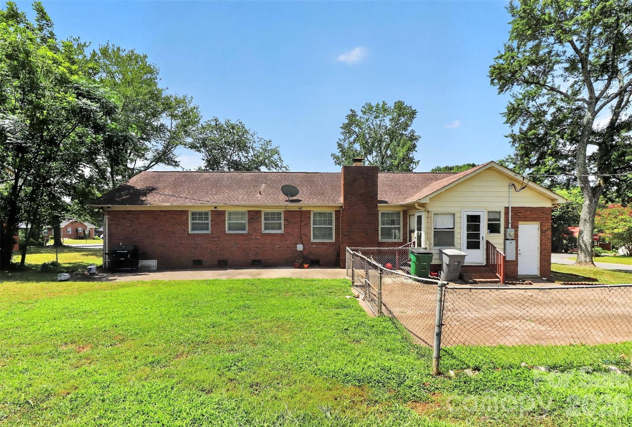4827 Easthaven Drive 4 Property Photo 24