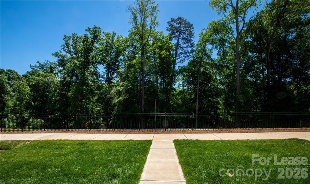 3023 Salix Bend Drive Property Photo 6
