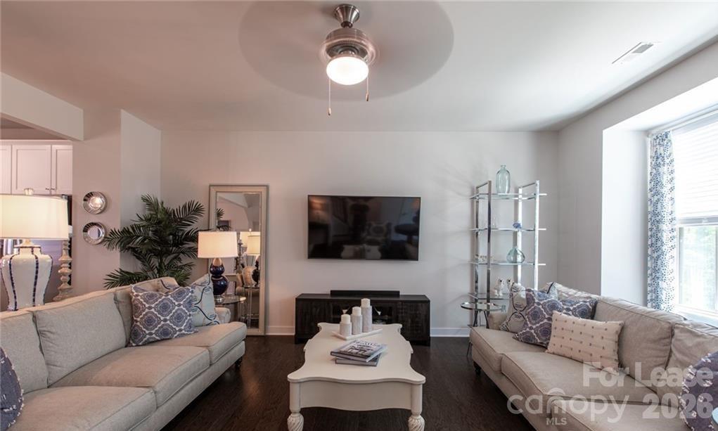 3023 Salix Bend Drive Property Photo 18