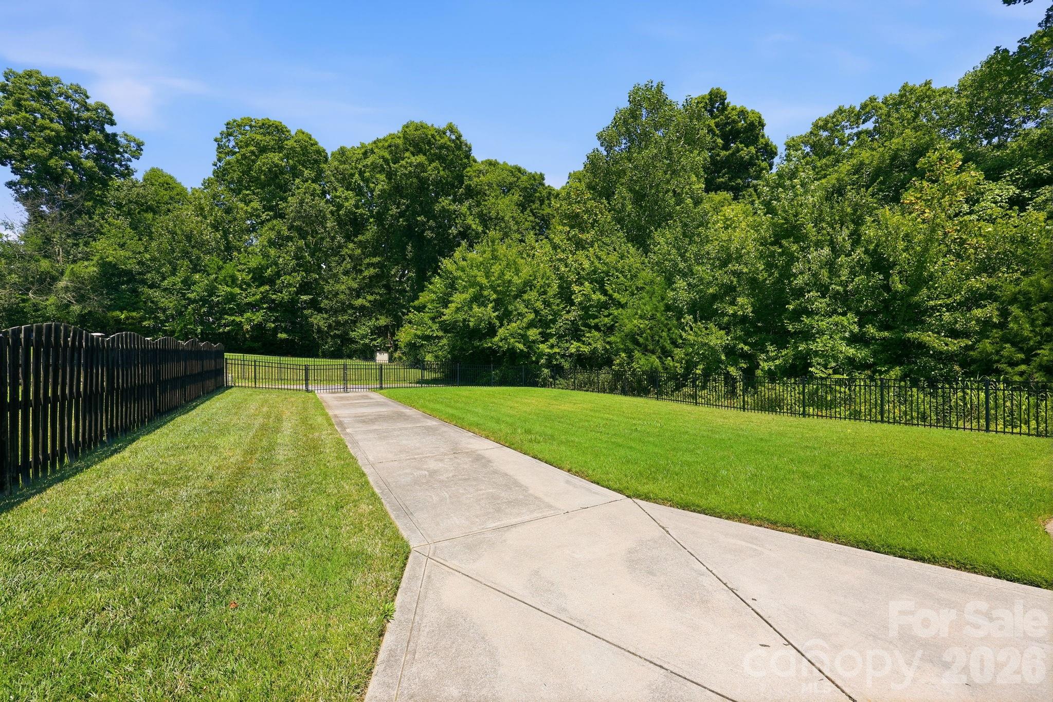 17026 Hugh Torance Parkway Property Photo 34
