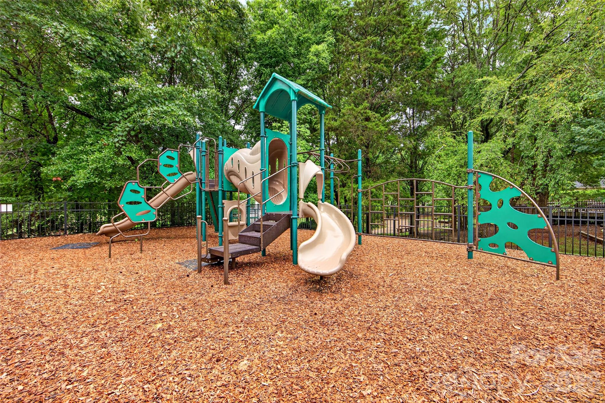 3027 Deep Meadow Lane Property Photo 41