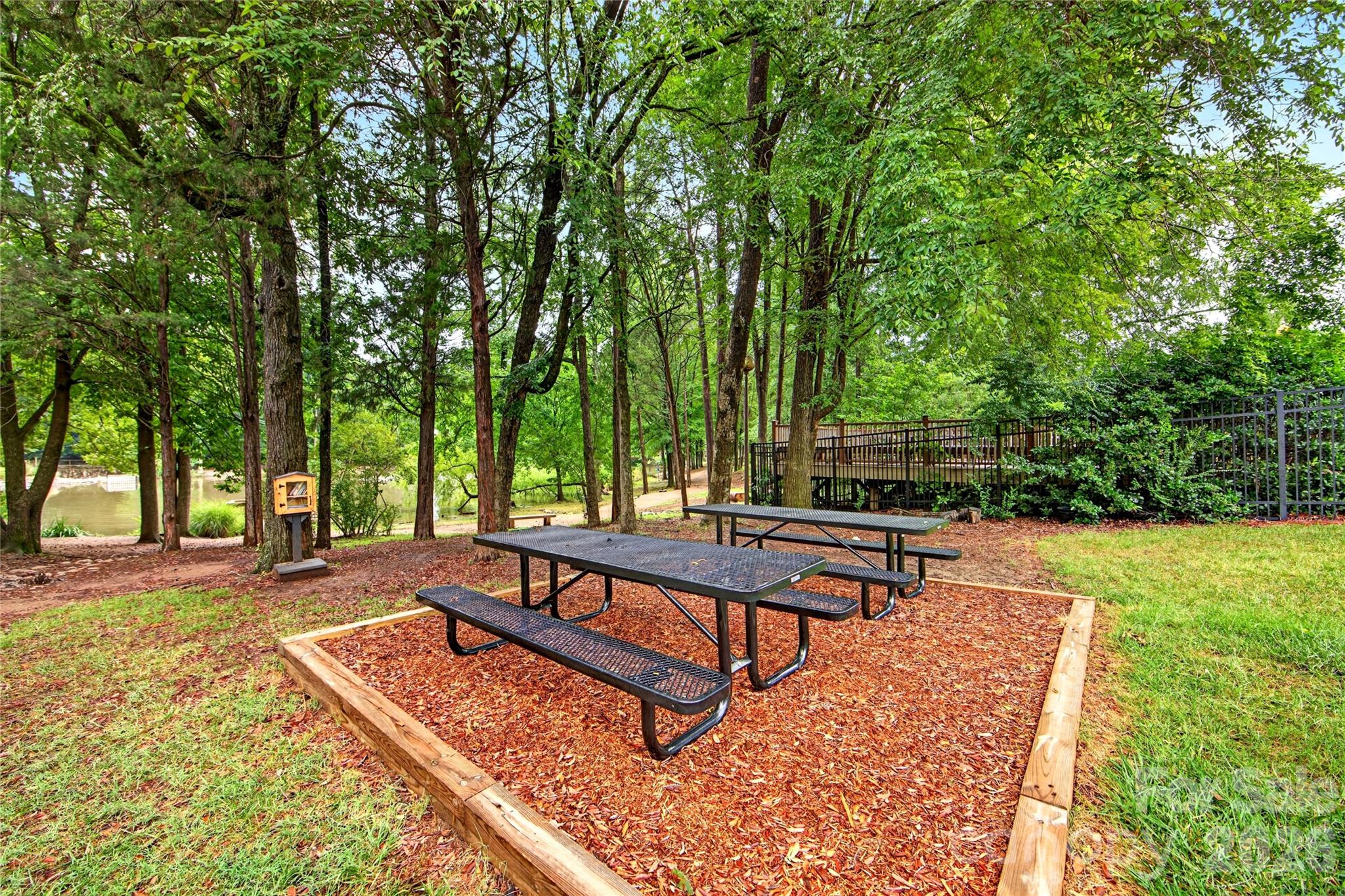 3027 Deep Meadow Lane Property Photo 43