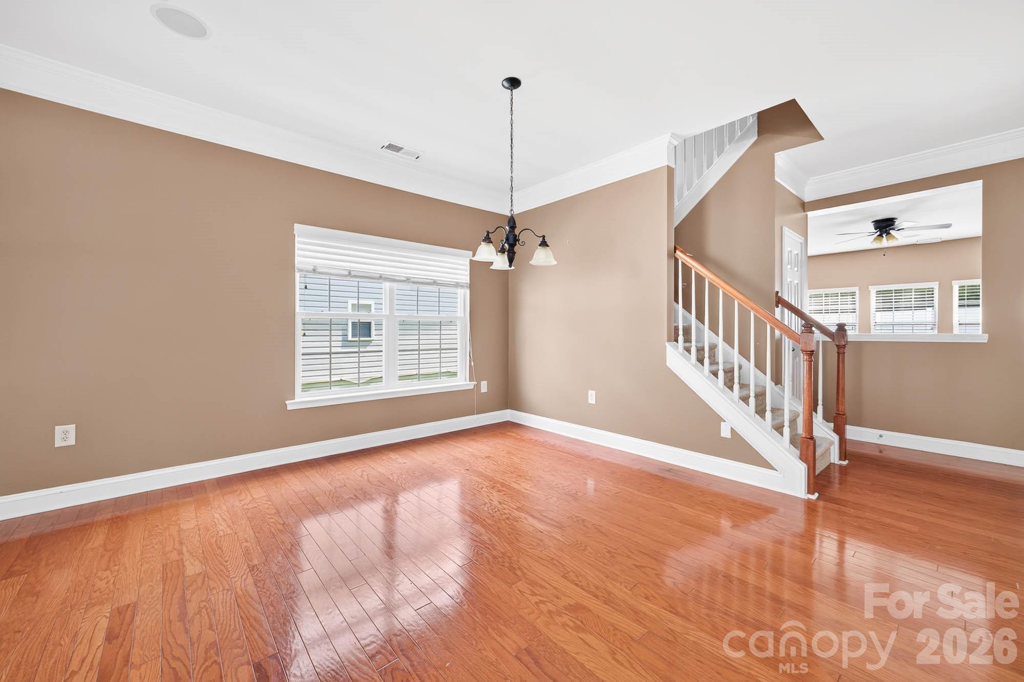 4708 Kiddle Lane Property Photo 10
