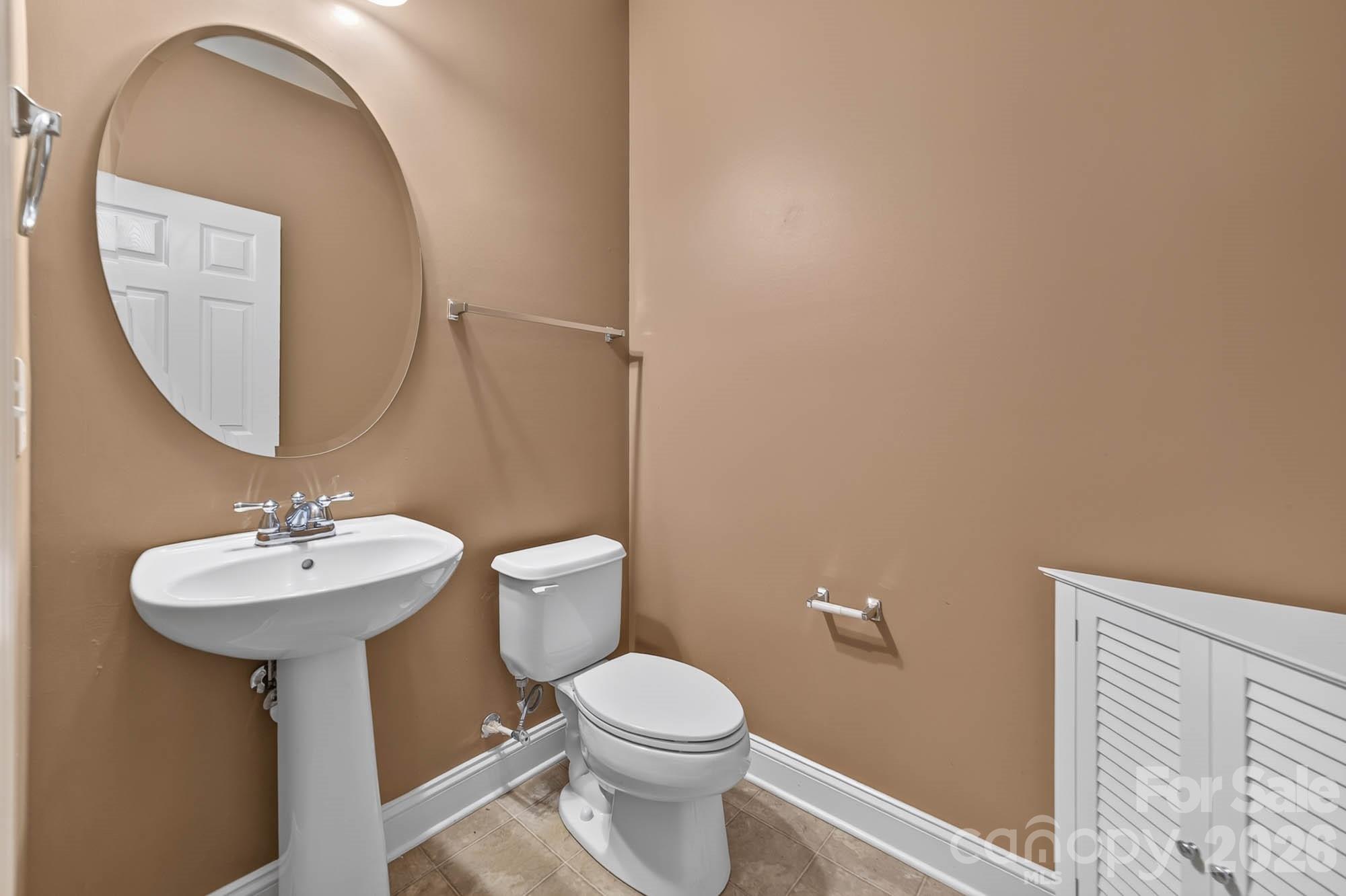 4708 Kiddle Lane Property Photo 12