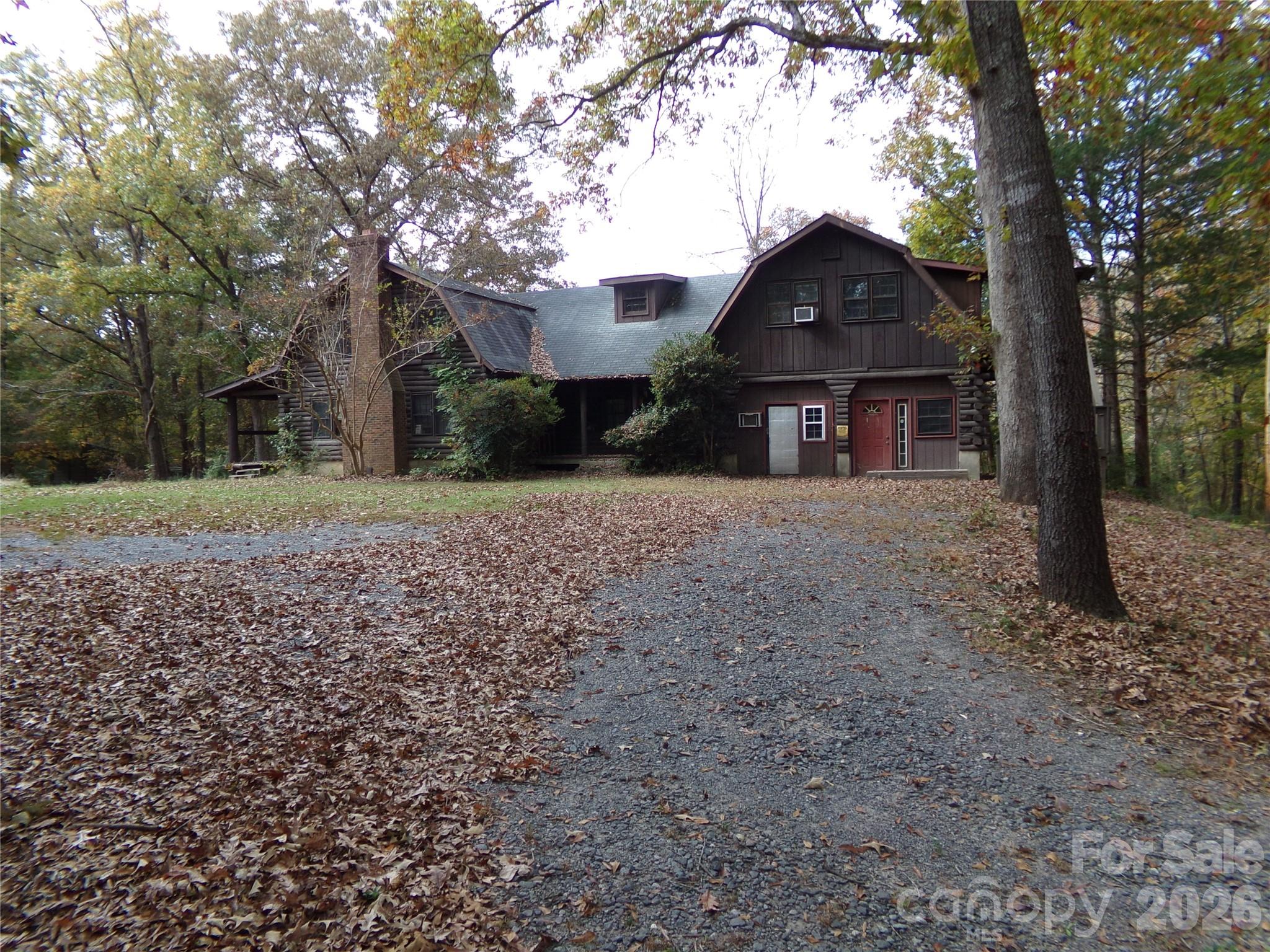 627 Bolick Road Property Photo 2