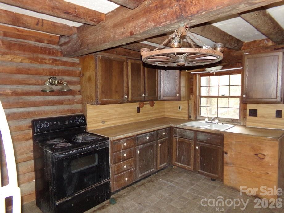 627 Bolick Road Property Photo 8